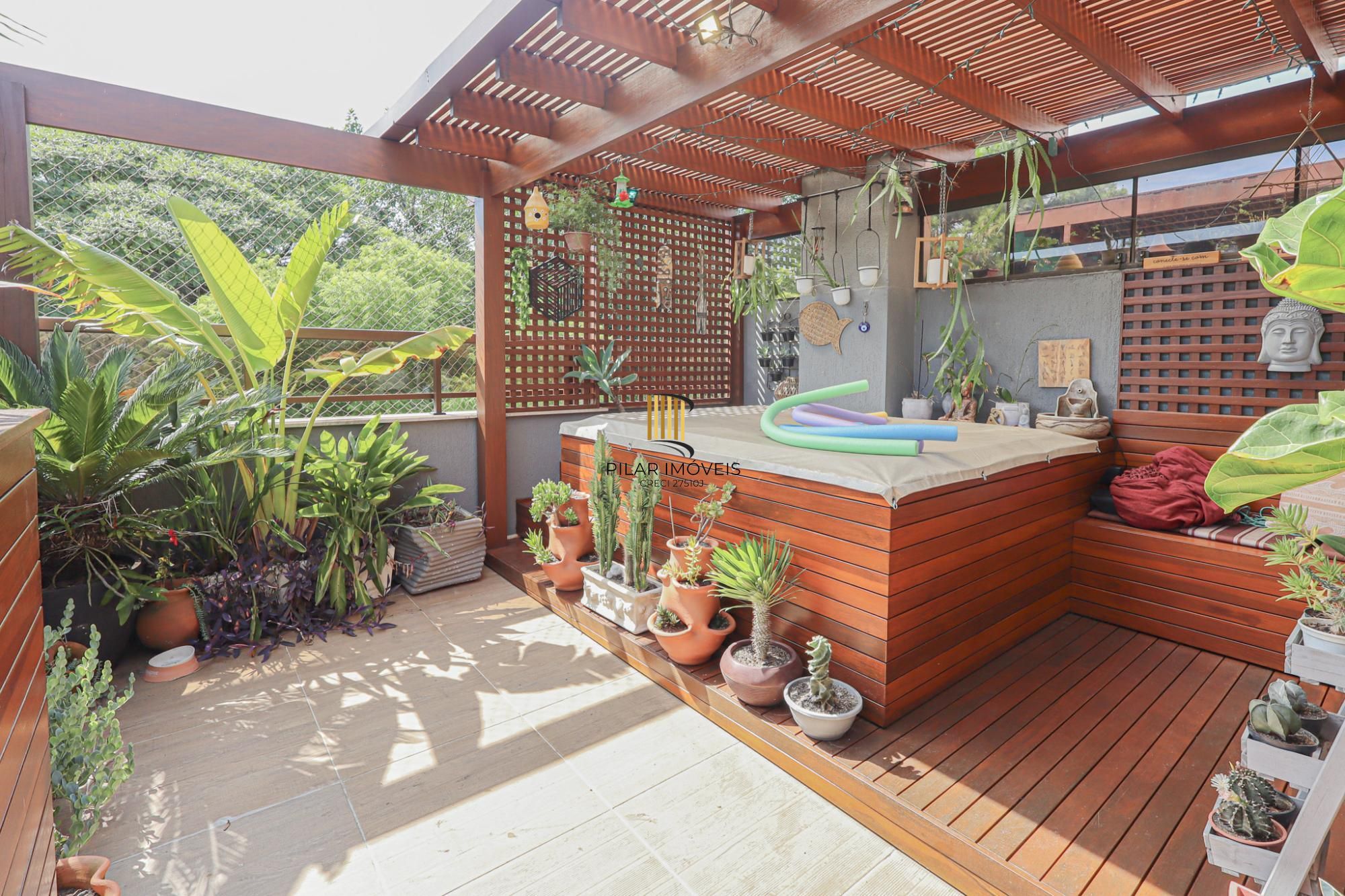 Cobertura a venda no bairro Passo D' Areia