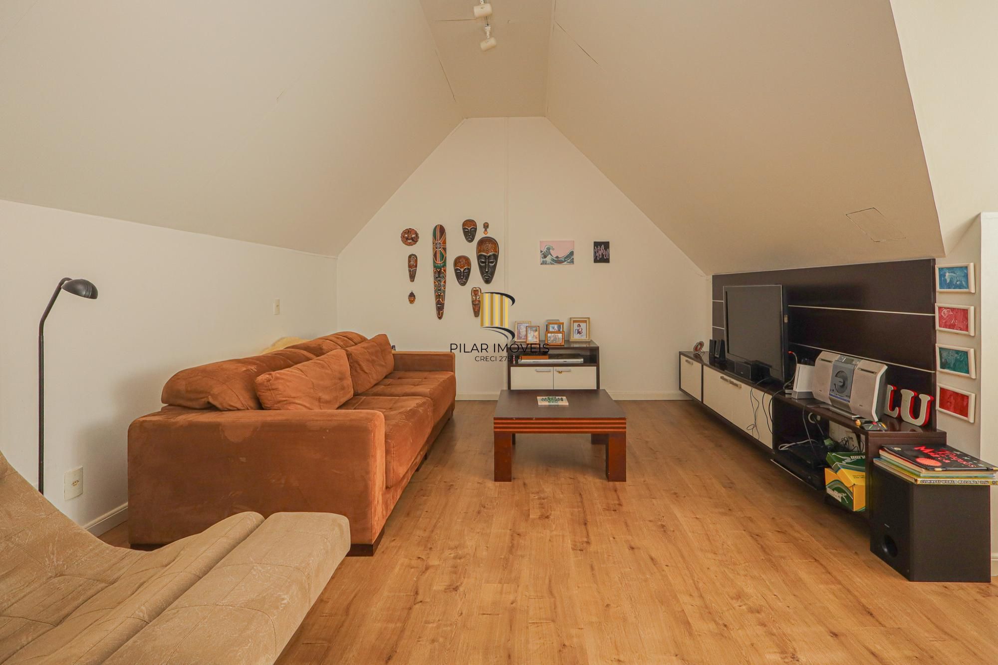 Casa em condomínio no bairro Teresópolis