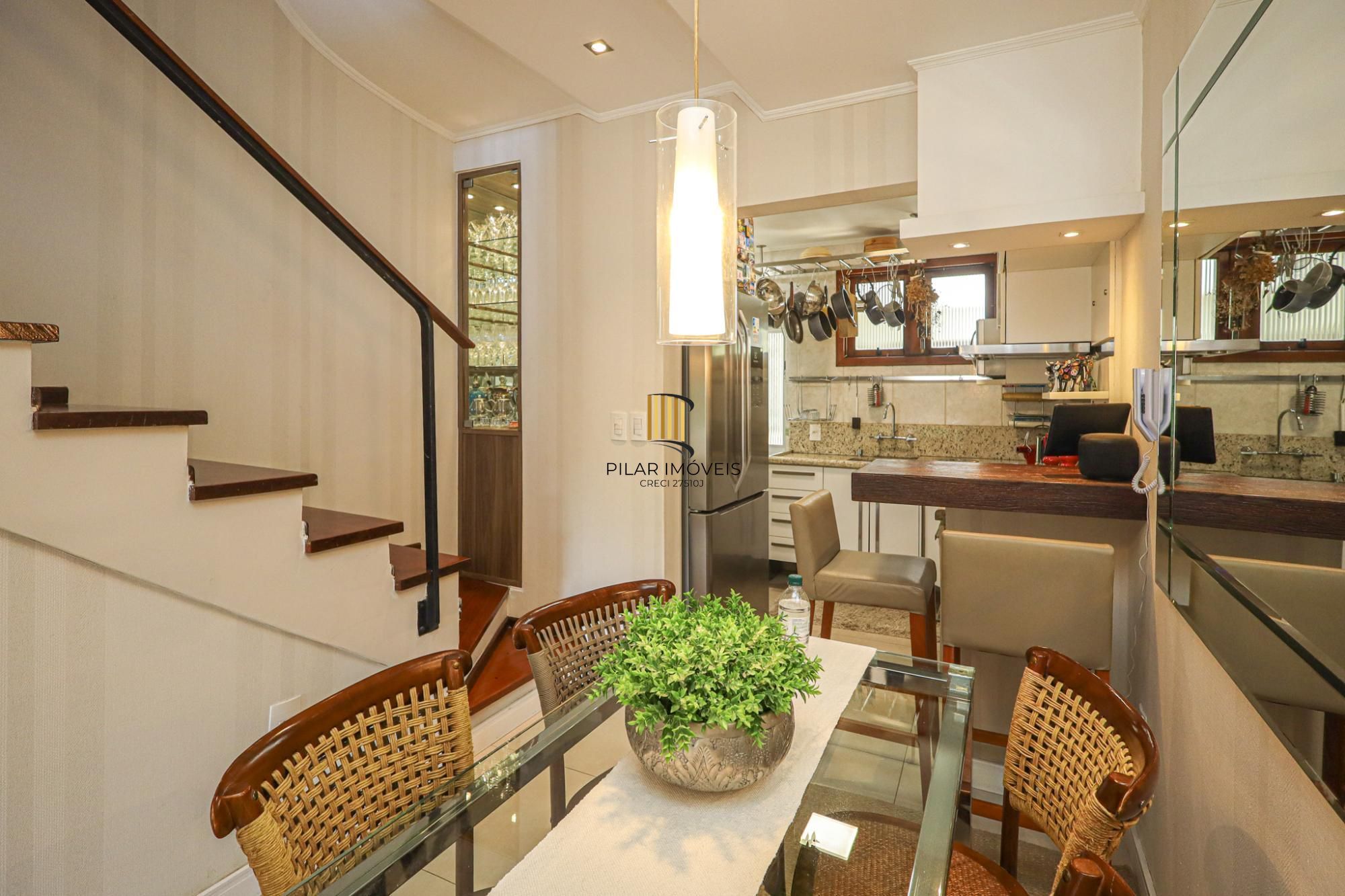 Apartamento triplex a venda no bairro Rio Branco