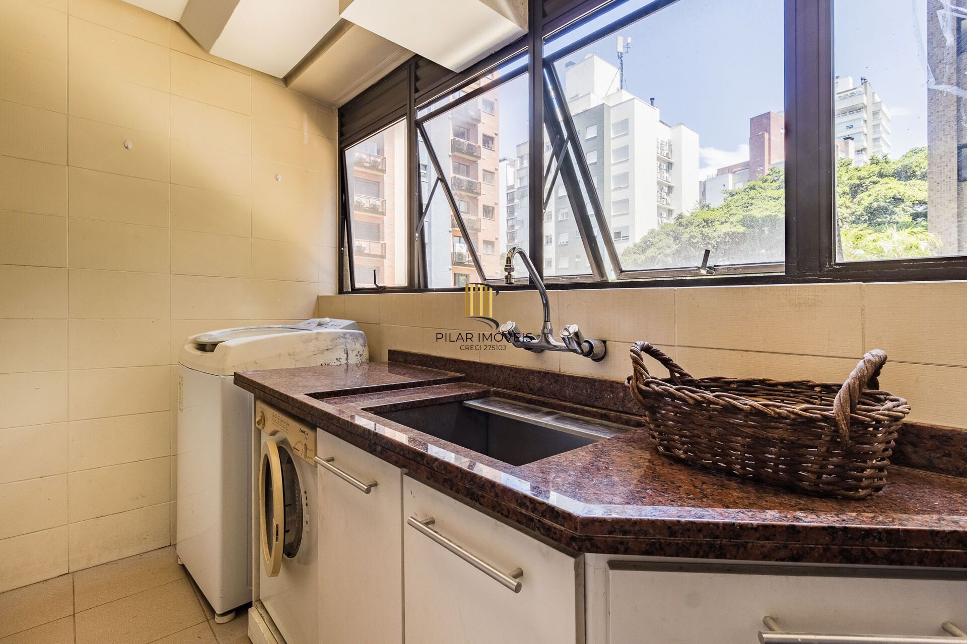 Apartamento à venda no bairro Rio Branco em Porto Alegre/RS