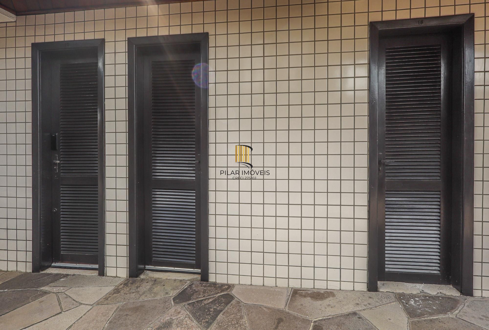 Apartamento à venda no bairro Jardim Planalto em Porto Alegre/RS