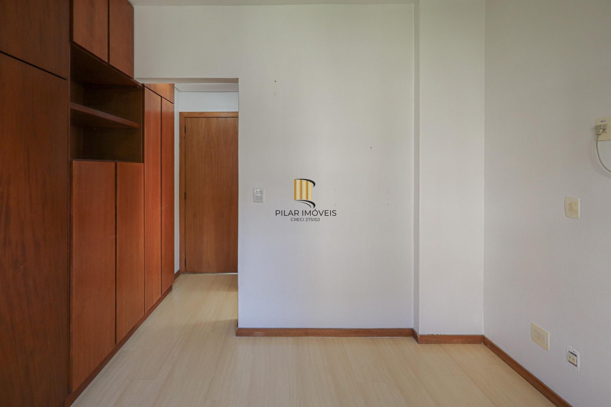 Apartamento a venda no bairro Mont'Serrat