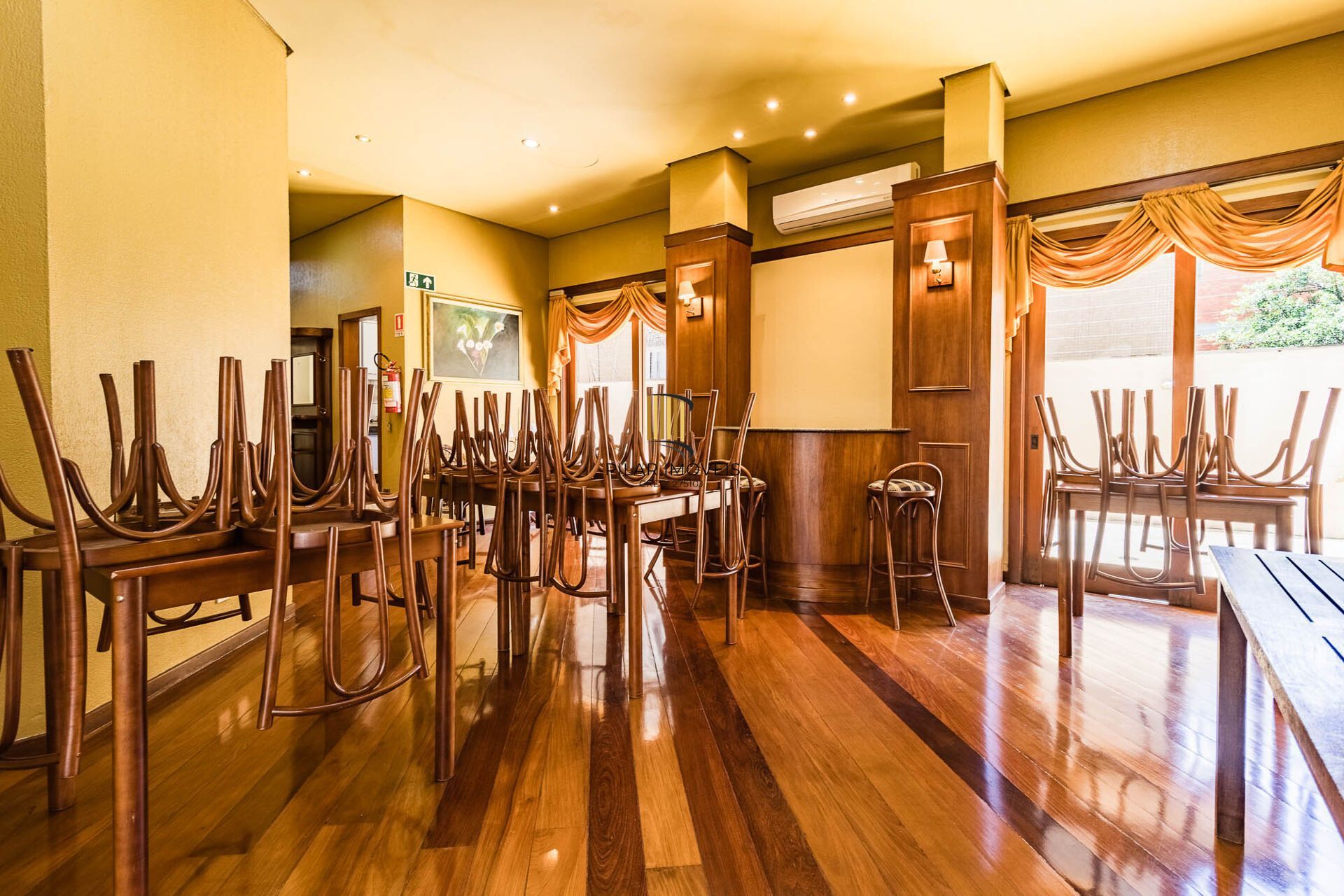 Apartamento à venda no bairro Rio Branco em Porto Alegre/RS