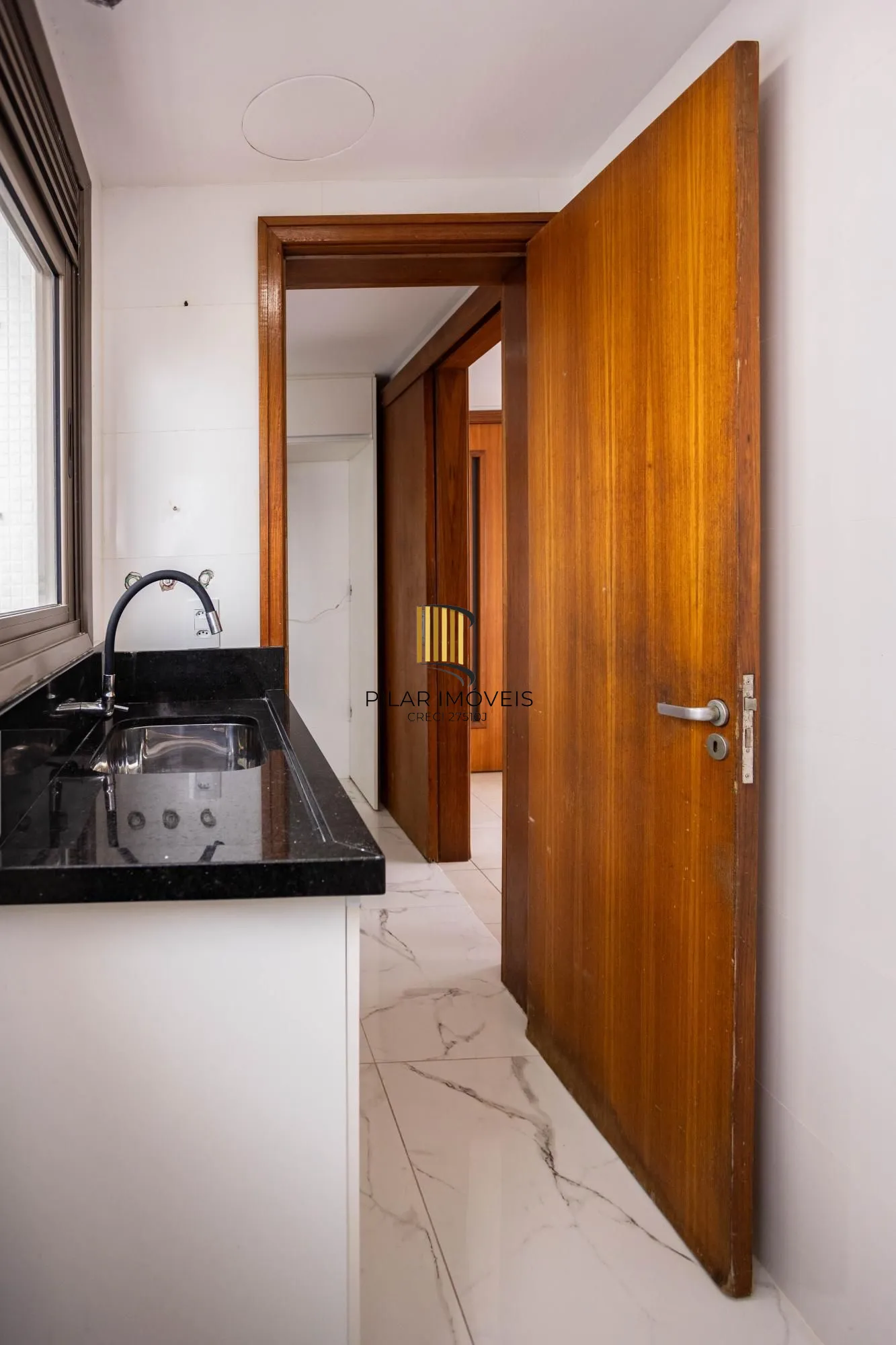 Apartamento 3 dormitórios no bairro Três Figueiras