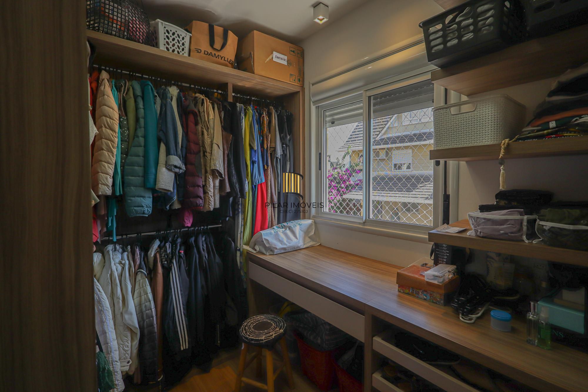 Casa em condomínio a venda no condomínio Villa Serena bairro Teresópolis