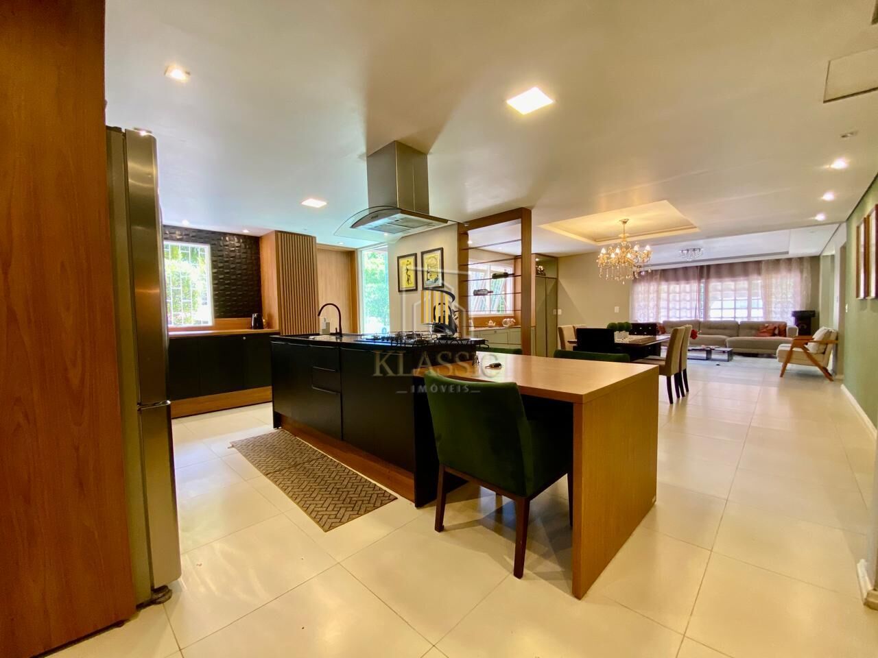 Sítio com 7.225m², 3 Suítes, Salão de Festas e Piscina a 10 Minutos do Centro de Gravataí e próximo do Alphaville!!!!!