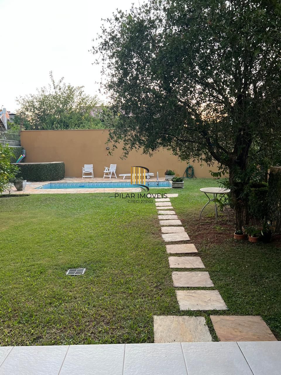 Casa a venda no bairro Chácara das Pedras