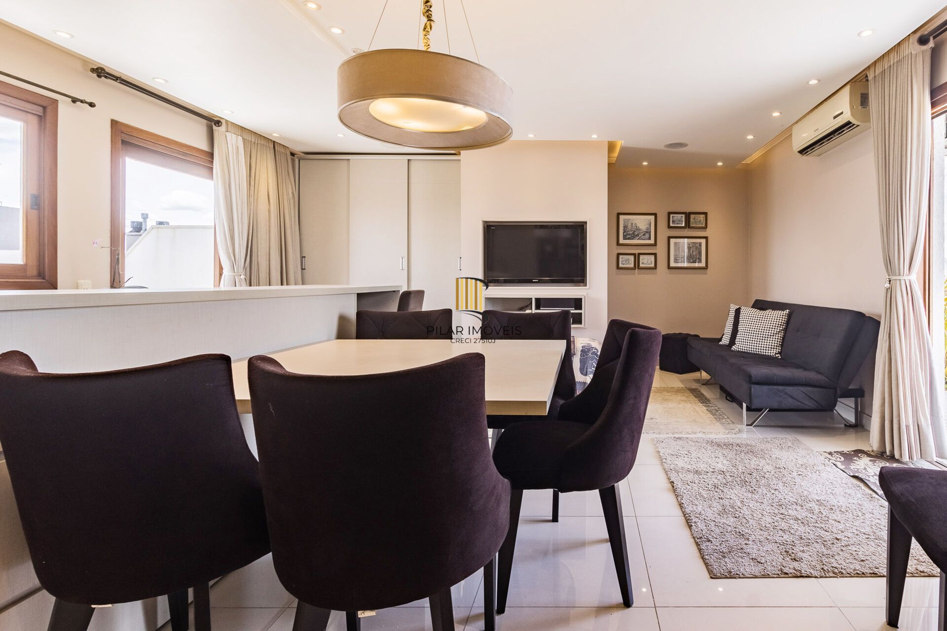 Apartamento à venda no bairro Jardim Lindóia em Porto Alegre/RS