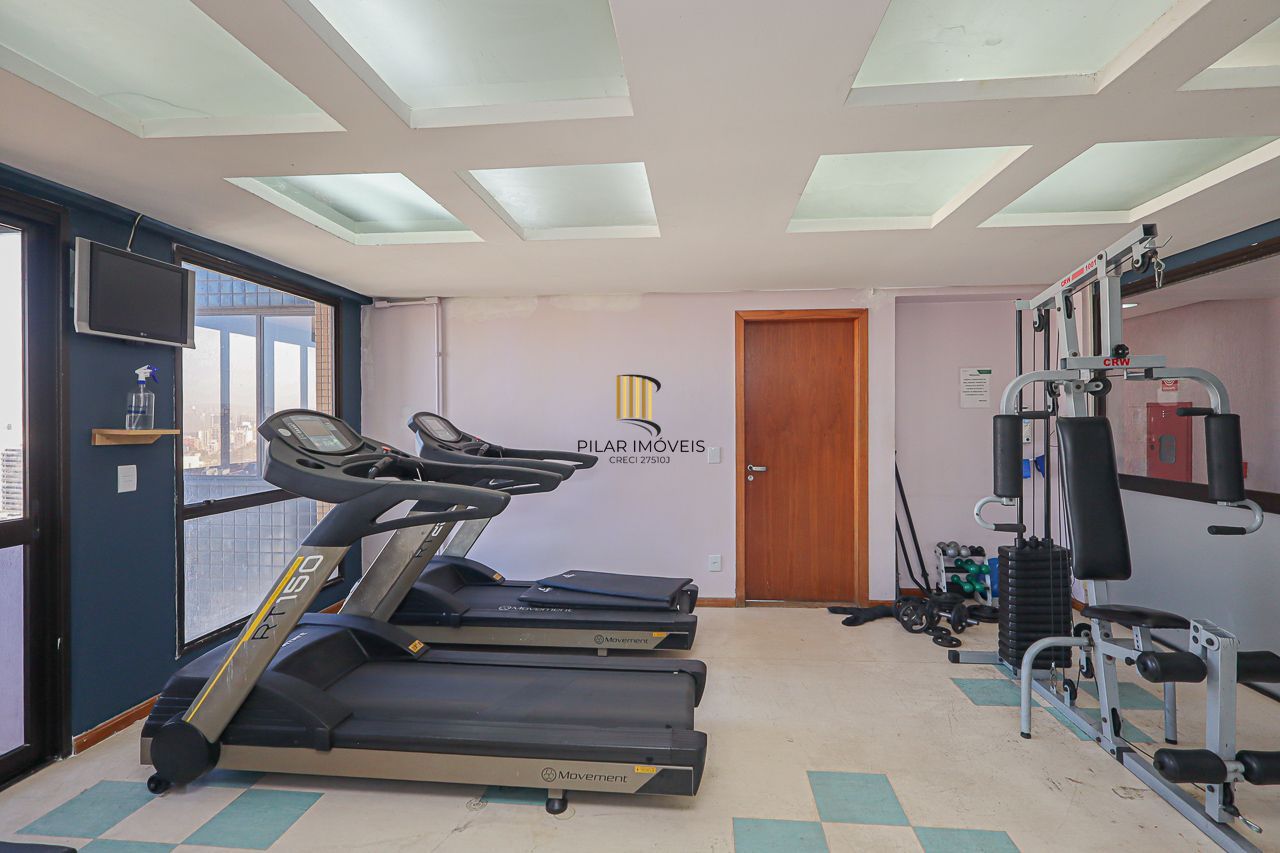Apartamento a venda no bairro Bom fim