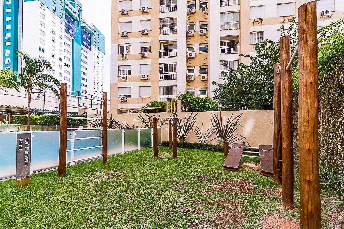 Apartamento à venda no bairro Passo D'areia em Porto Alegre/RS