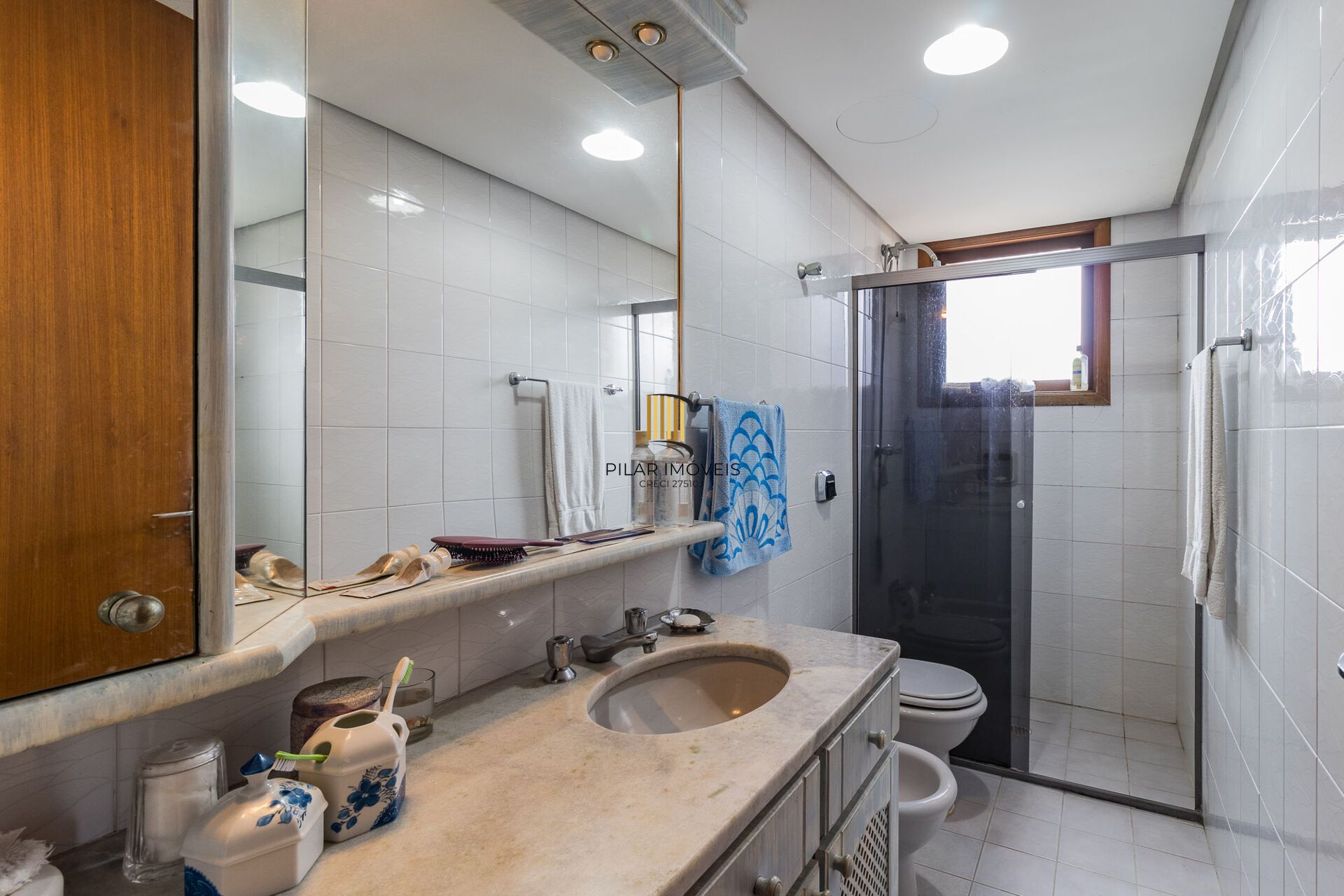 Apartamento à venda no bairro Jardim Lindóia em Porto Alegre/RS
