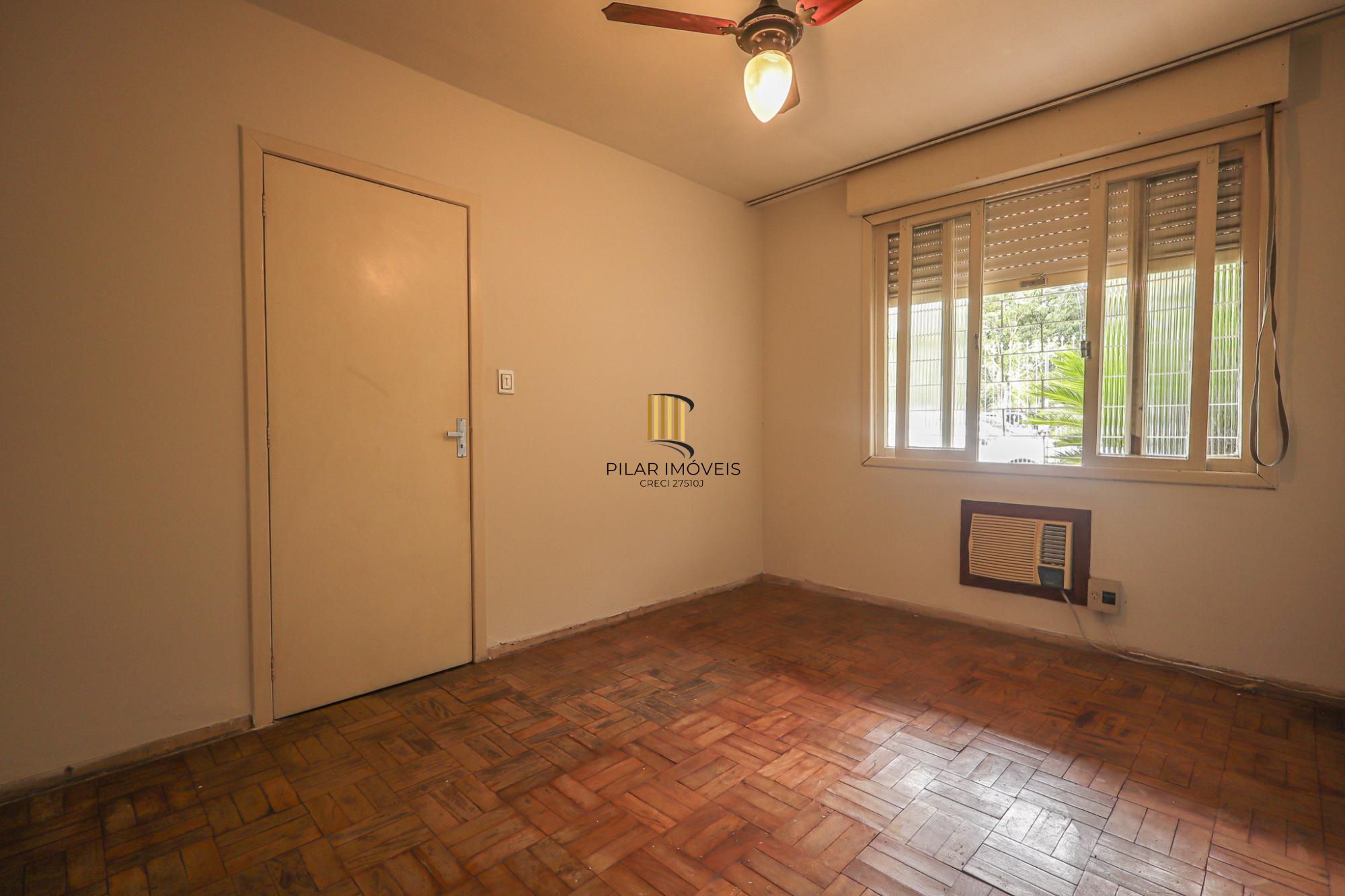 Casa à venda no bairro Morro Santana em Porto Alegre/RS