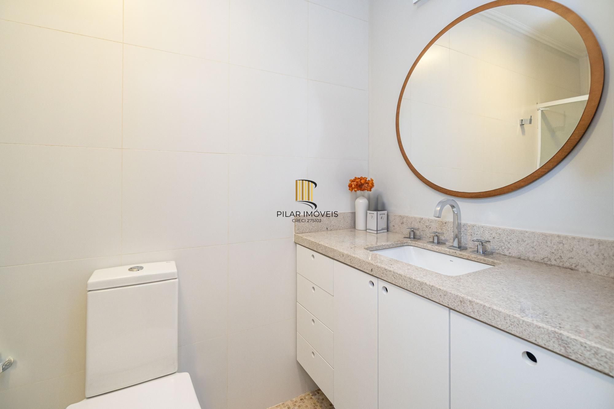 Cobertura a venda no bairro Bom Fim