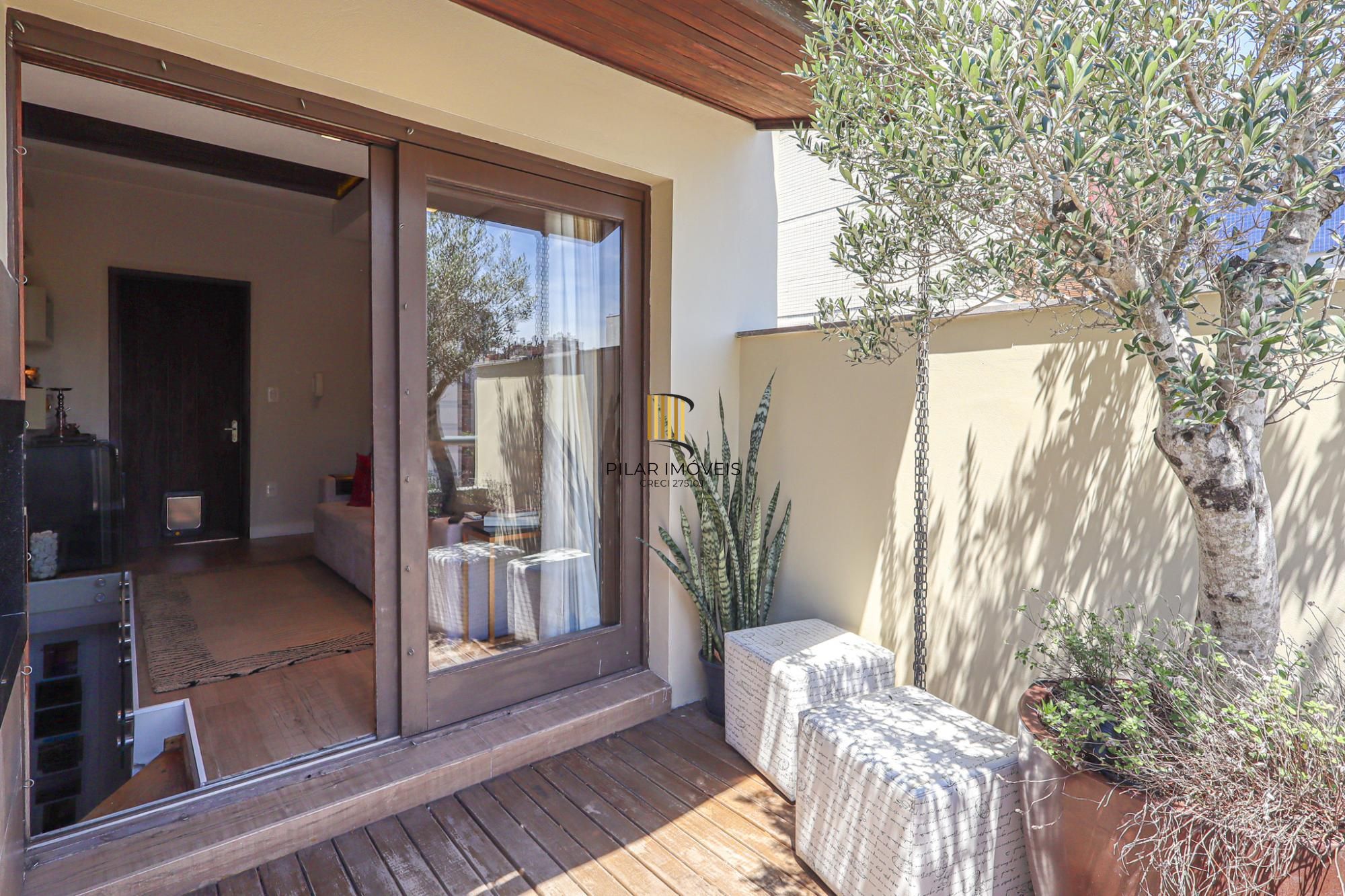 Apartamento triplex a venda no bairro Rio Branco