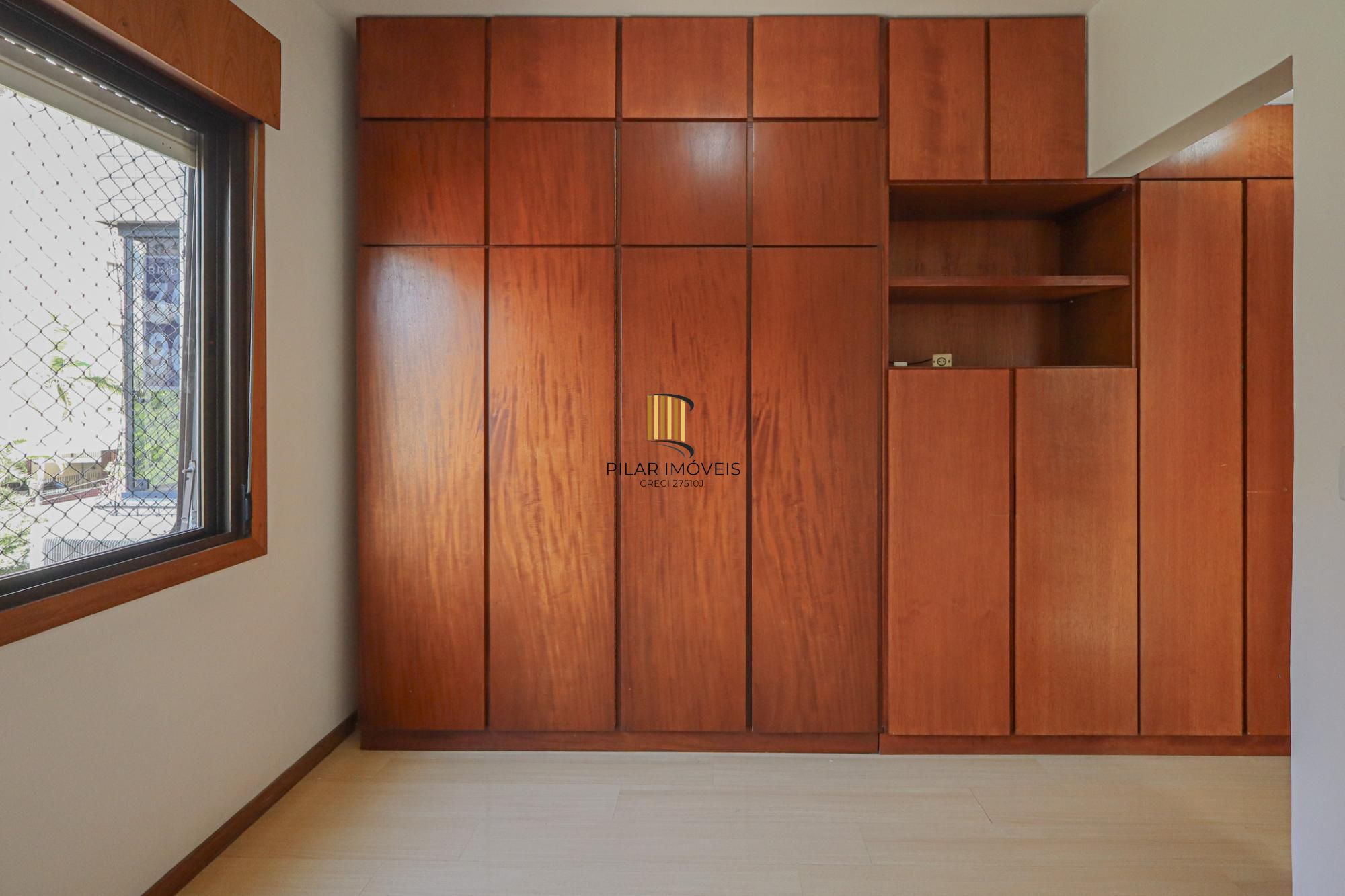 Apartamento a venda no bairro Mont'Serrat