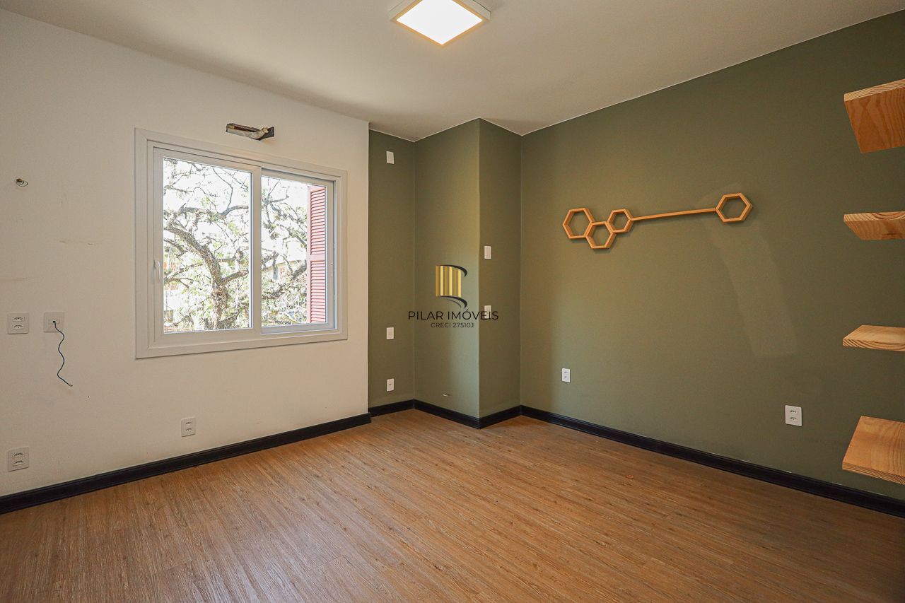 Apartamento a venda no bairro Bom fim