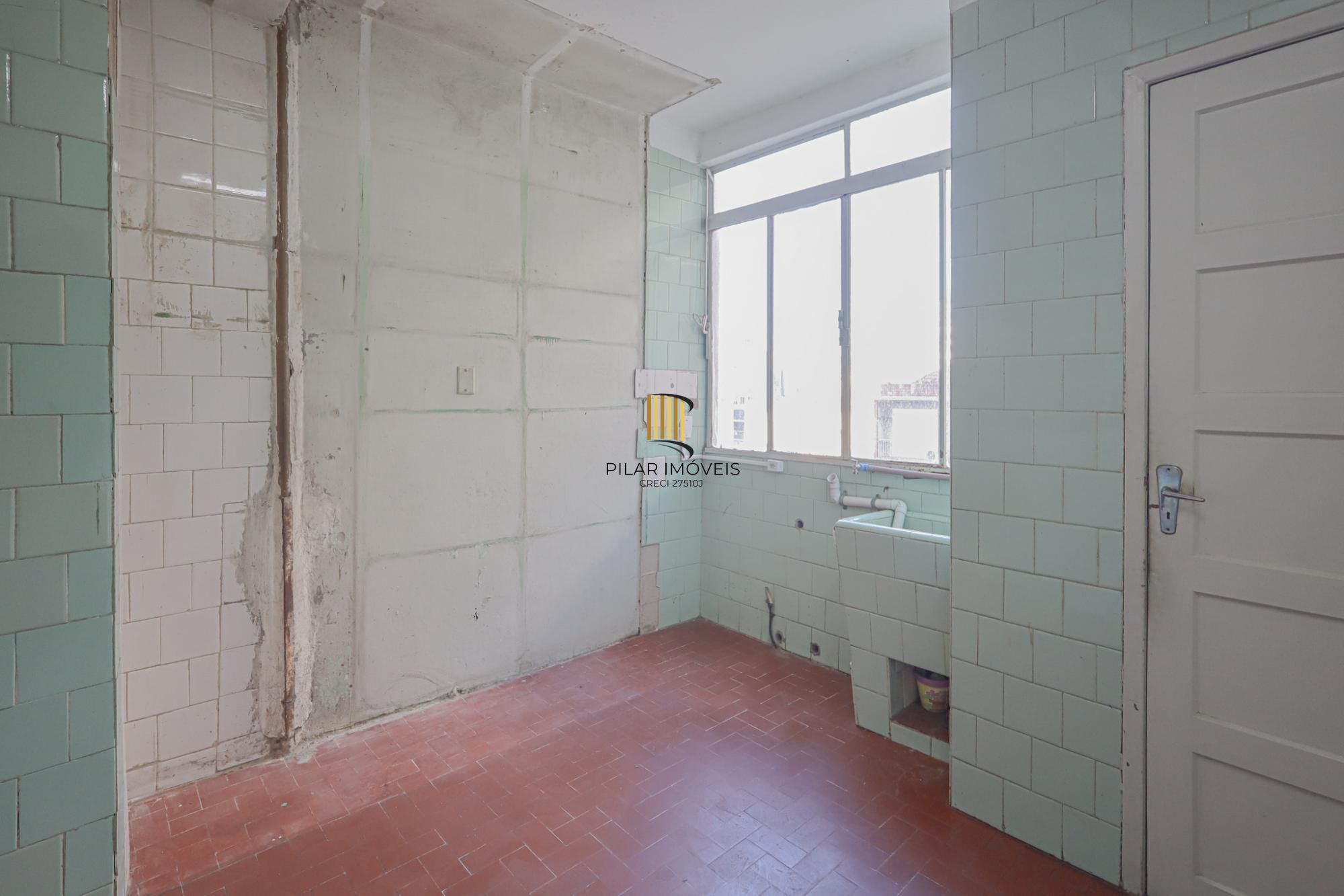 Apartamento a venda no bairro Bom Fim