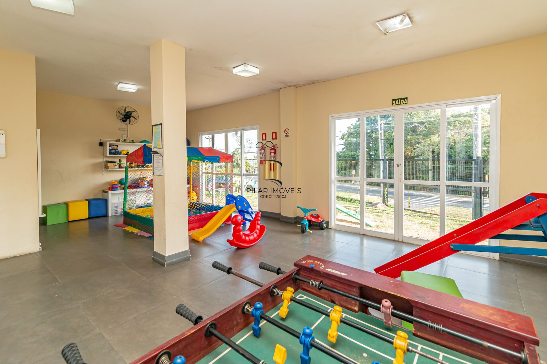 Apartamento à venda no bairro Lomba do Pinheiro em Porto Alegre/RS