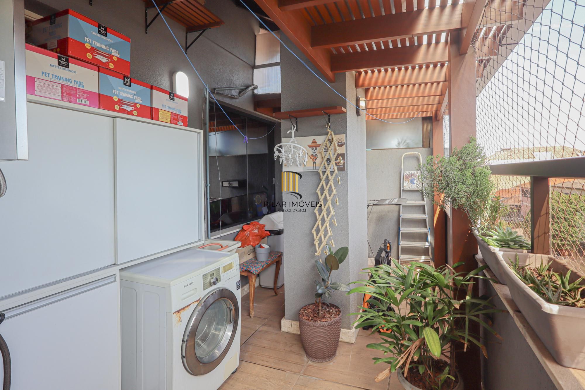 Cobertura a venda no bairro Passo D' Areia