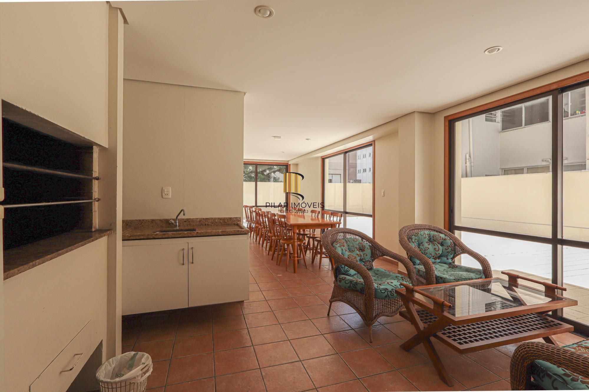 Apartamento a venda no bairro Petrópolis