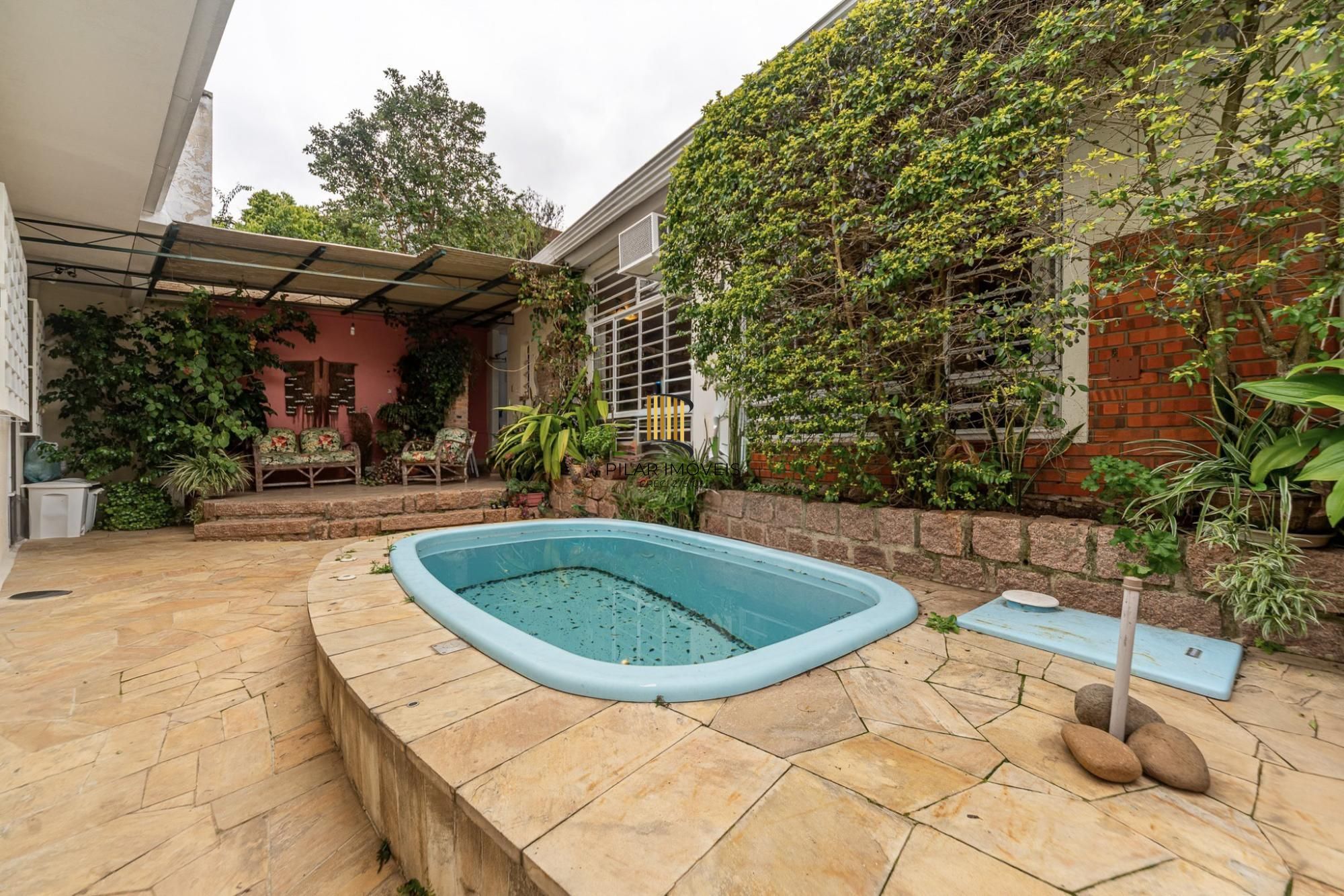 Casa a venda no bairro Três Figueiras