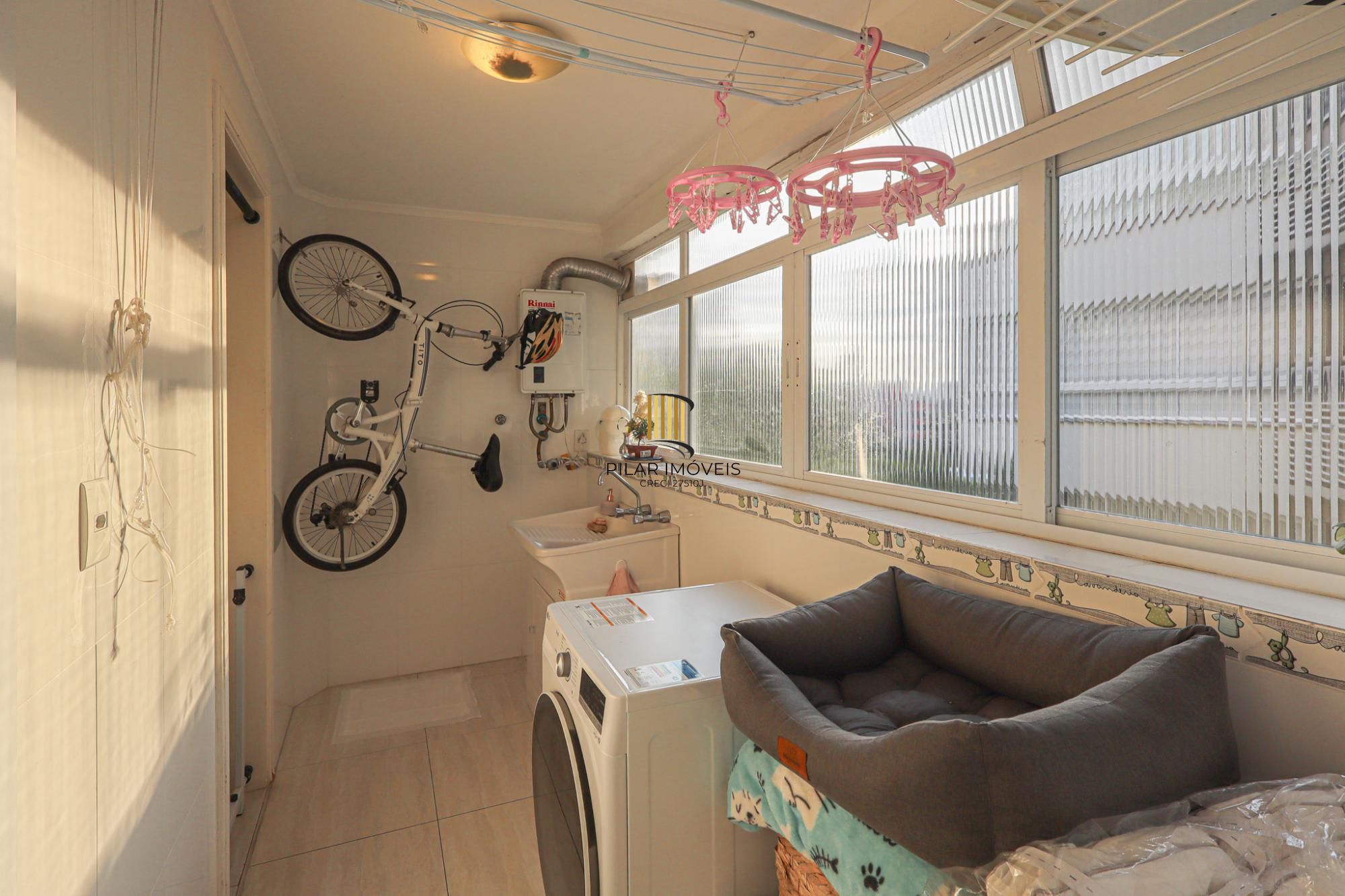 Apartamento a venda no bairro Petrópolis