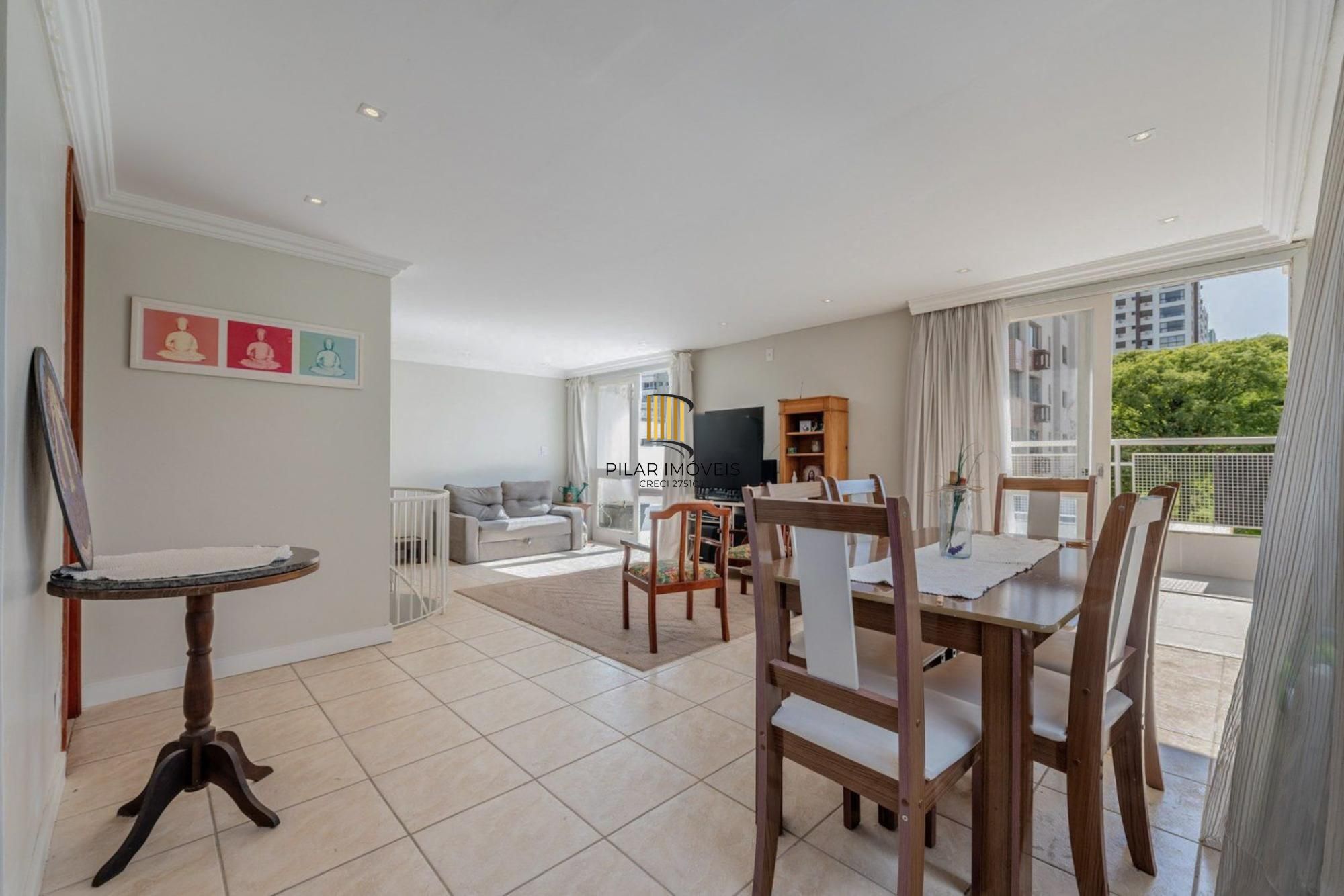 Cobertura a venda no bairro Passo D' Areia