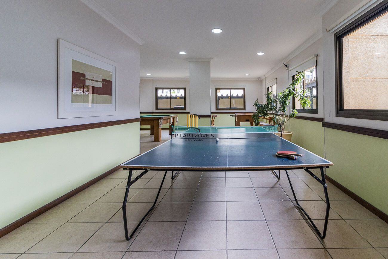 Apartamento à venda no bairro Passo D'areia em Porto Alegre/RS