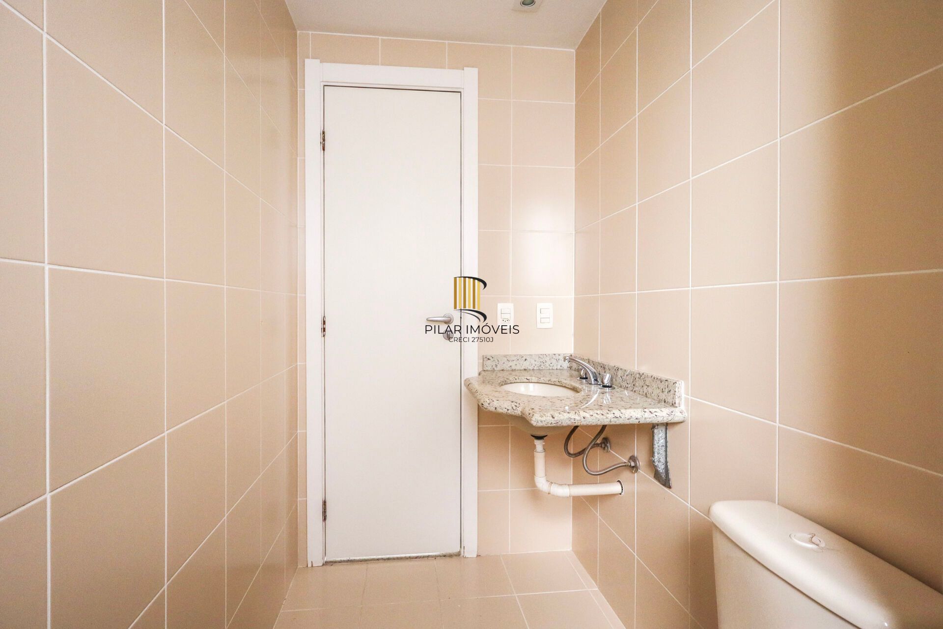 Apartamento à venda no bairro Jardim Lindóia em Porto Alegre/RS