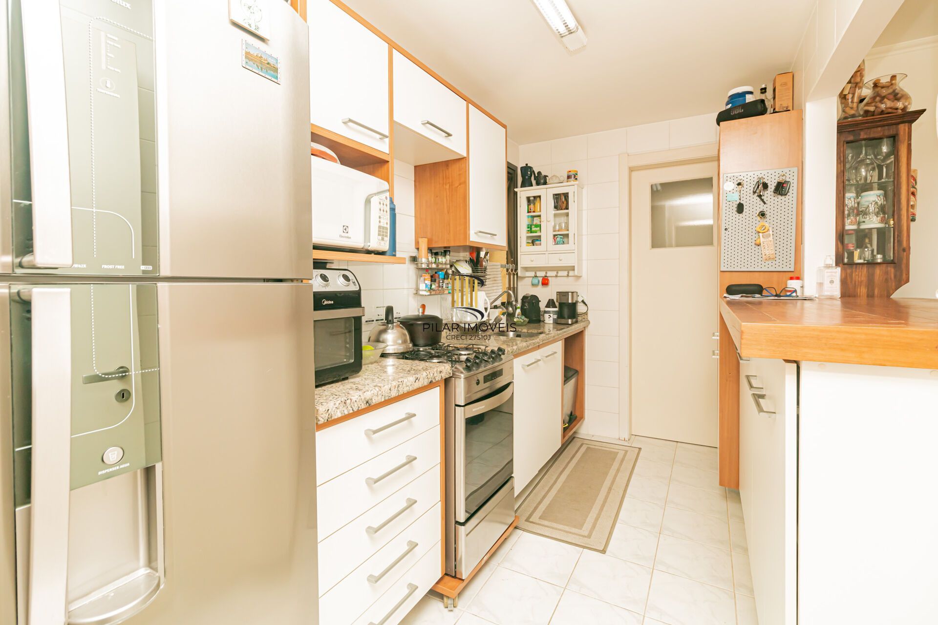 Apartamento à venda no bairro Passo D'areia em Porto Alegre/RS