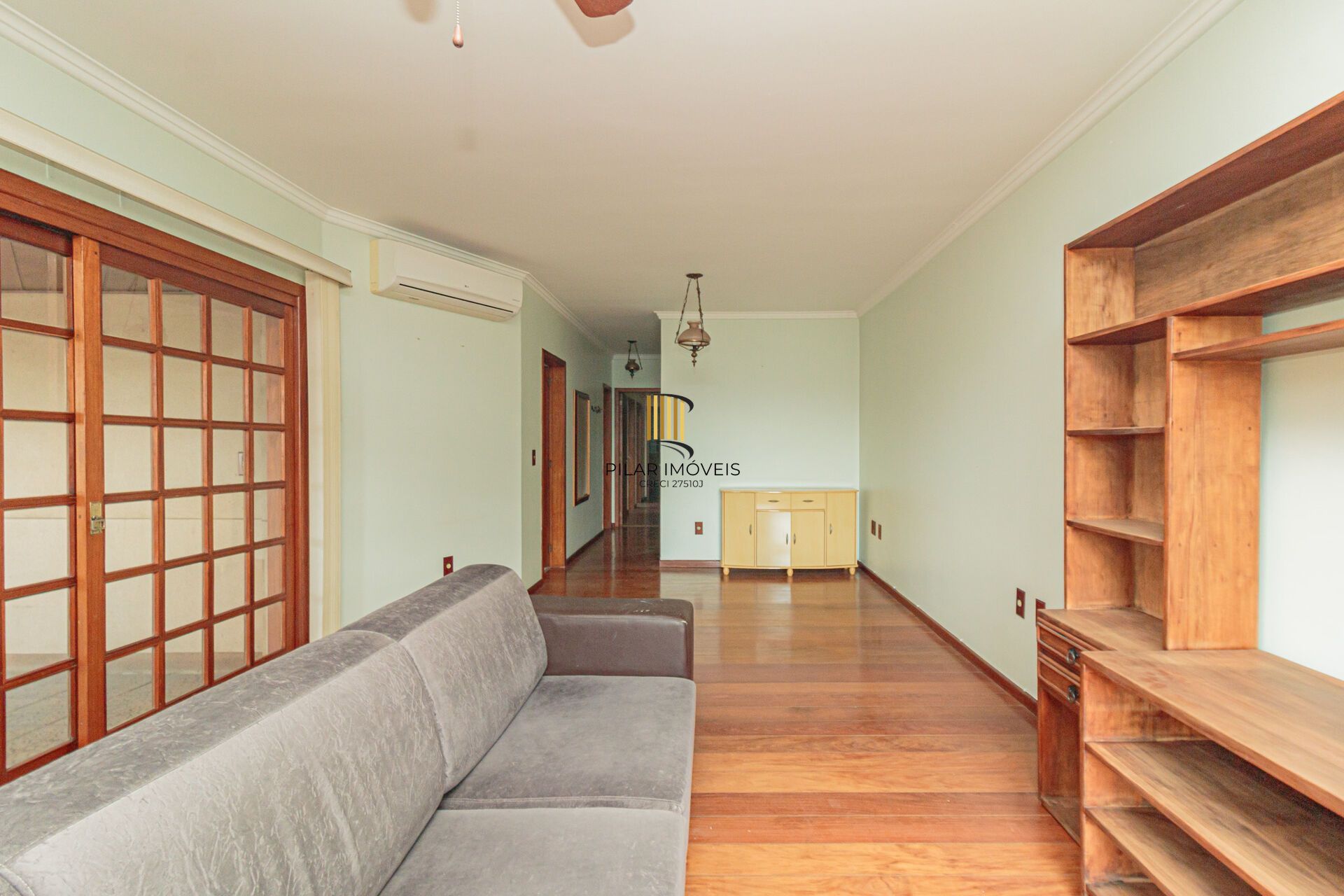Apartamento à venda no bairro Jardim Planalto em Porto Alegre/RS
