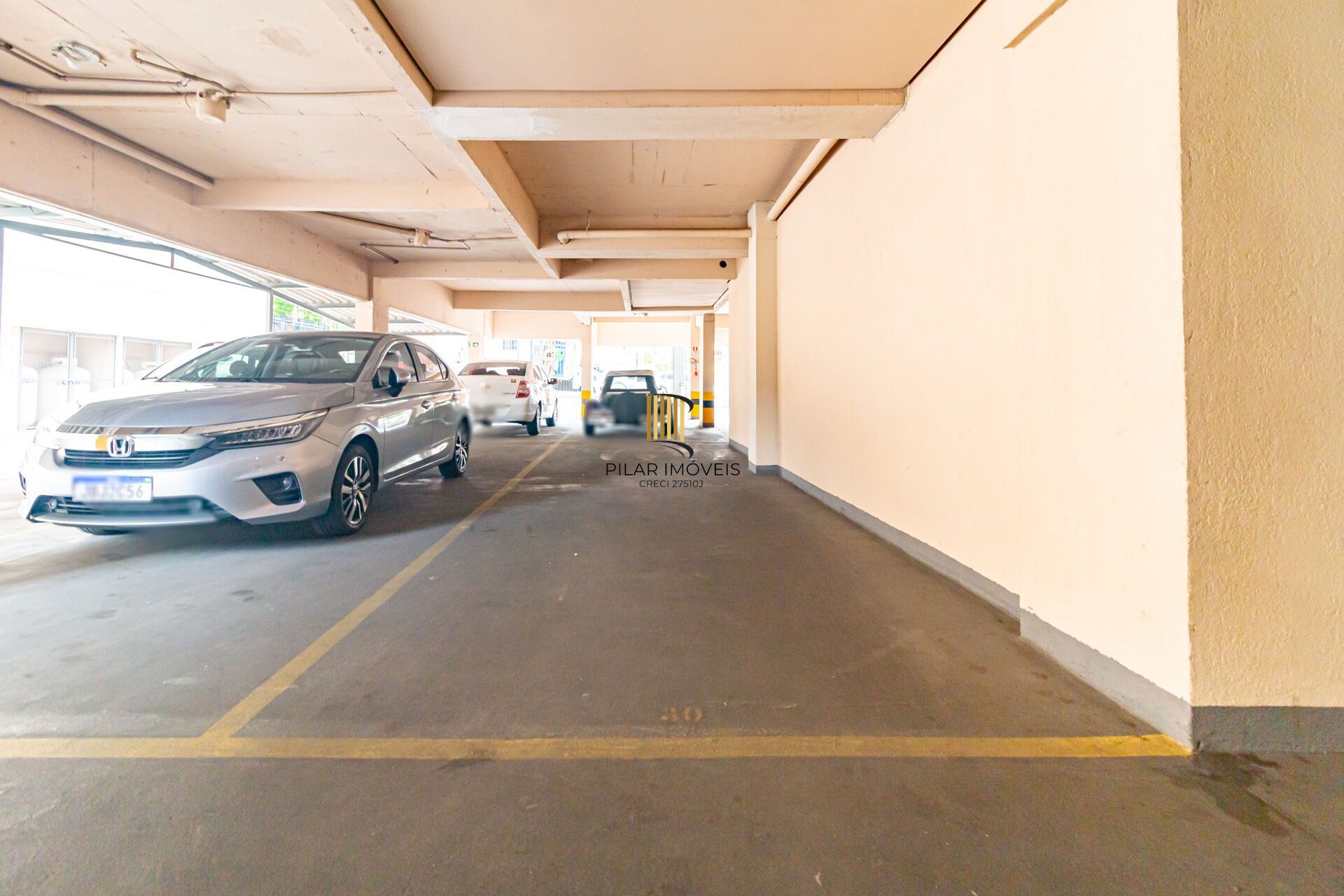 Apartamento à venda no bairro Passo D'areia em Porto Alegre/RS