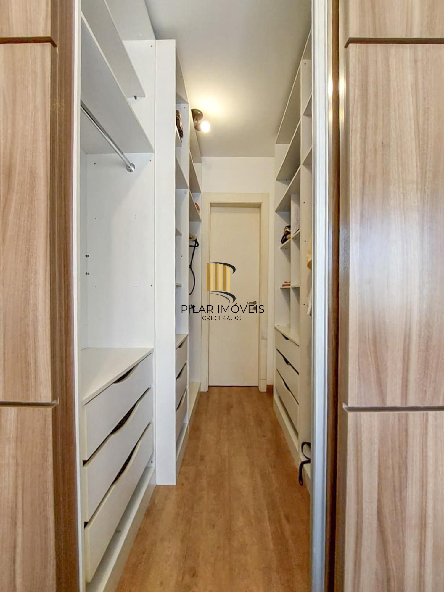 Casa em condomínio a venda no bairro Ecoville em Porto Alegre