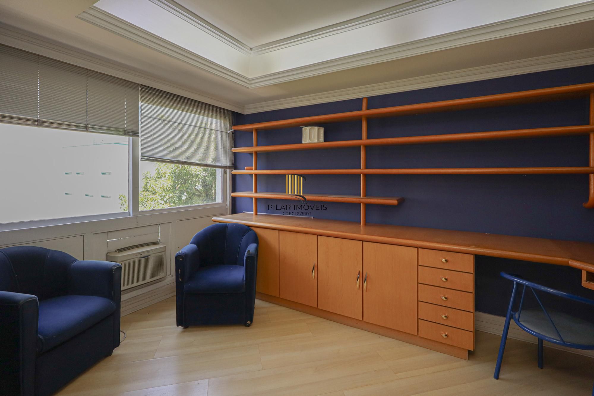 Apartamento a venda no bairro Mont' Serrat