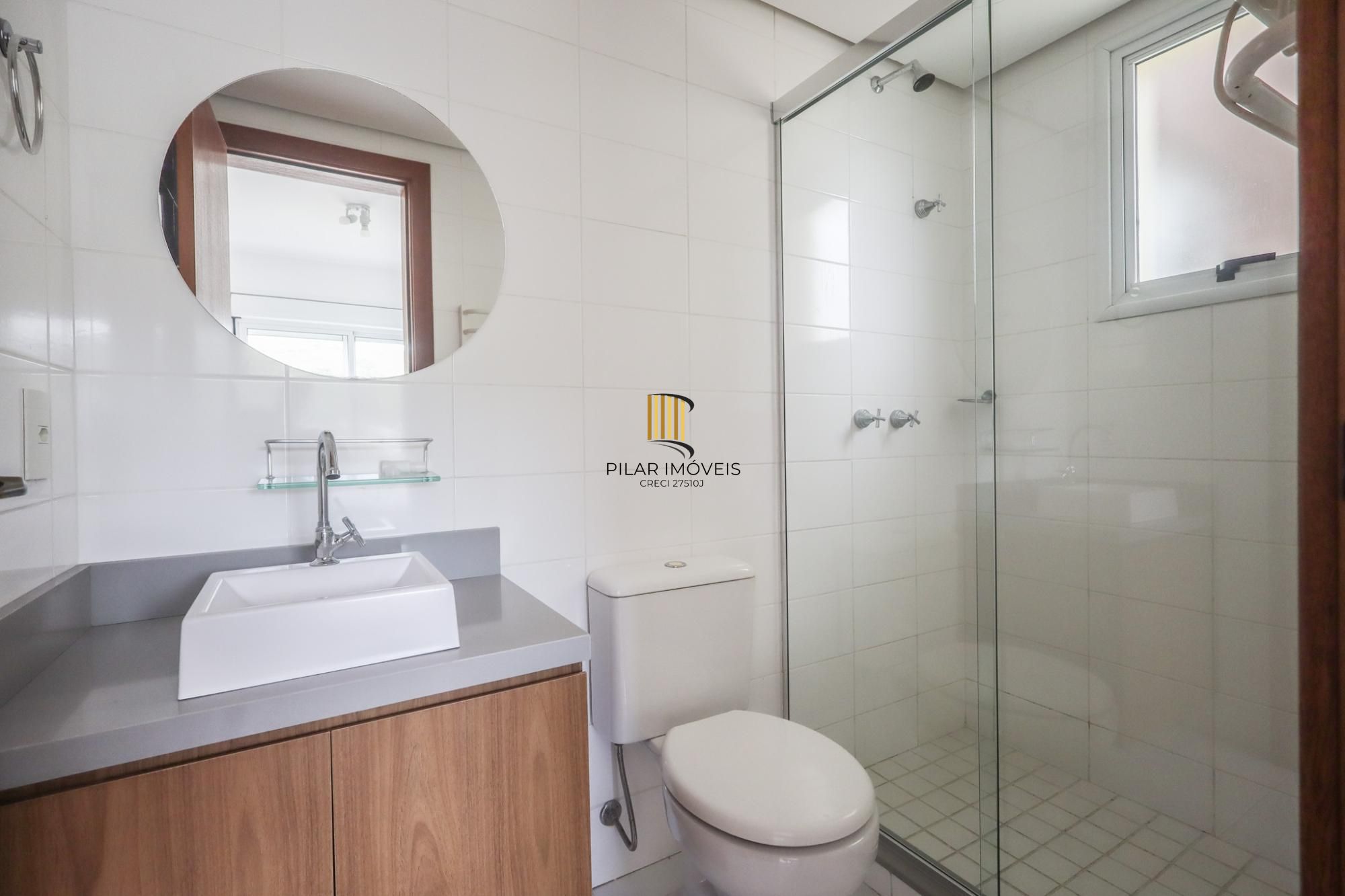 Apartamento a venda no bairro Partenon