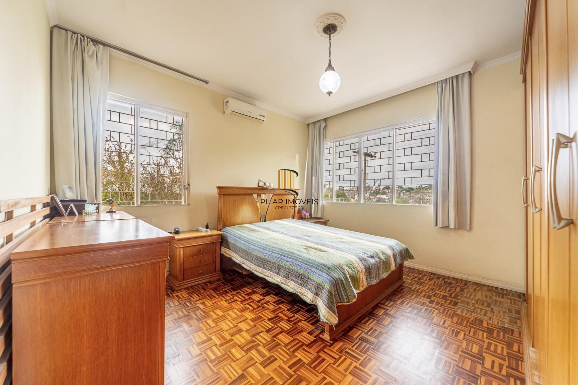 Casa a venda no bairro Três Figueiras