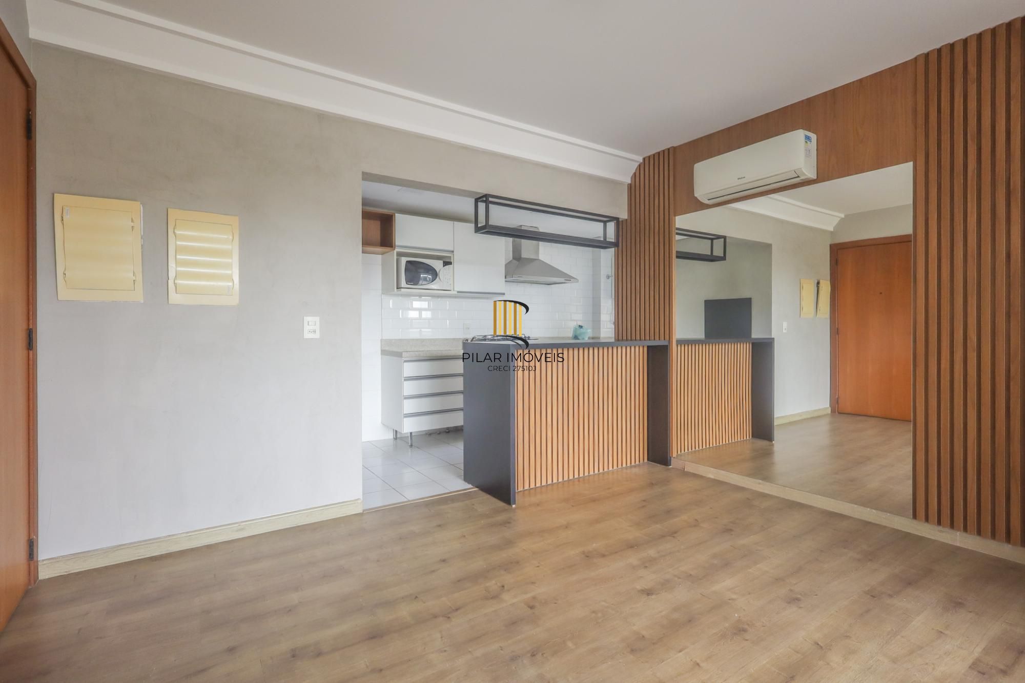 Apartamento a venda no bairro Partenon