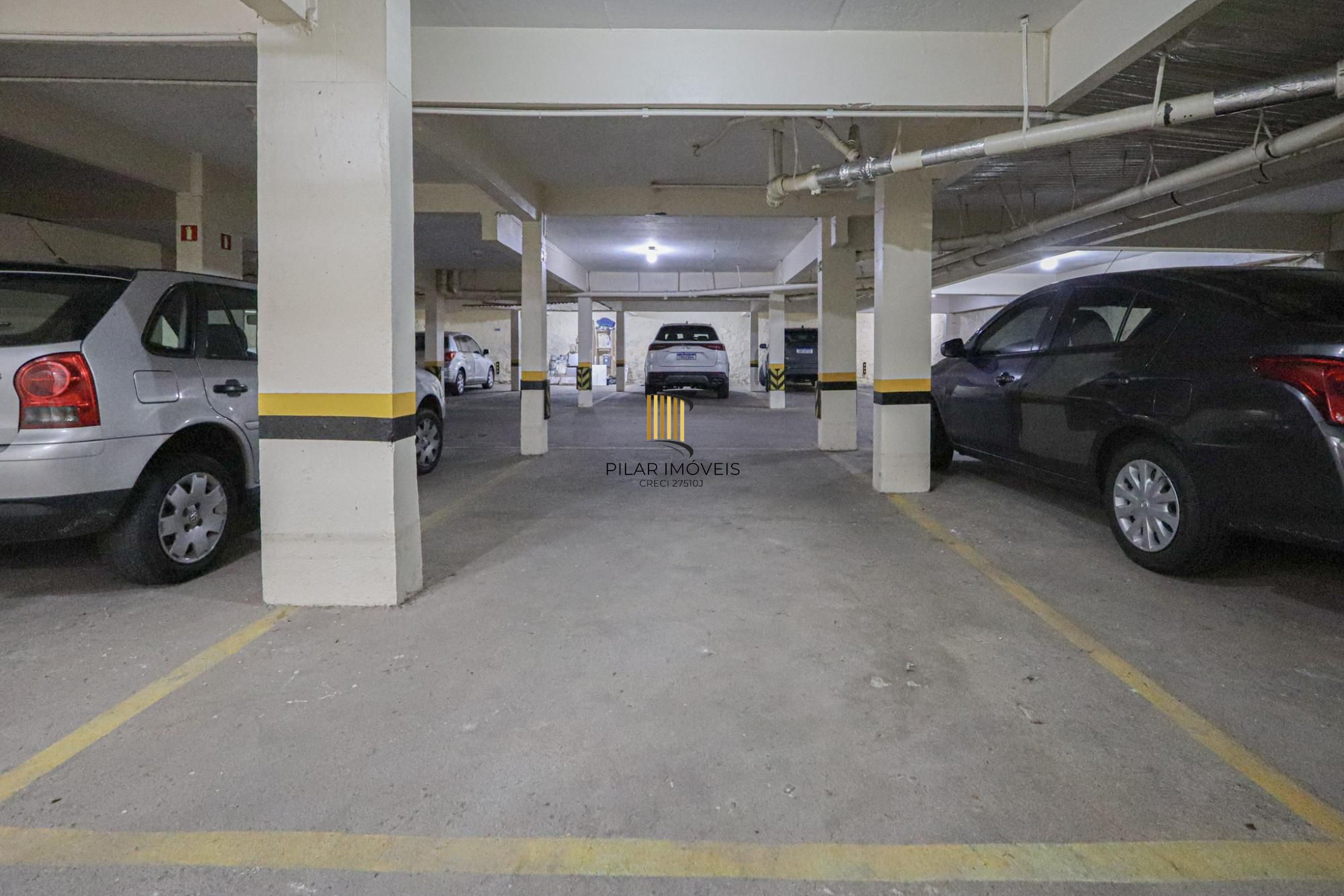 Apartamento a venda no bairro Mont' Serrat