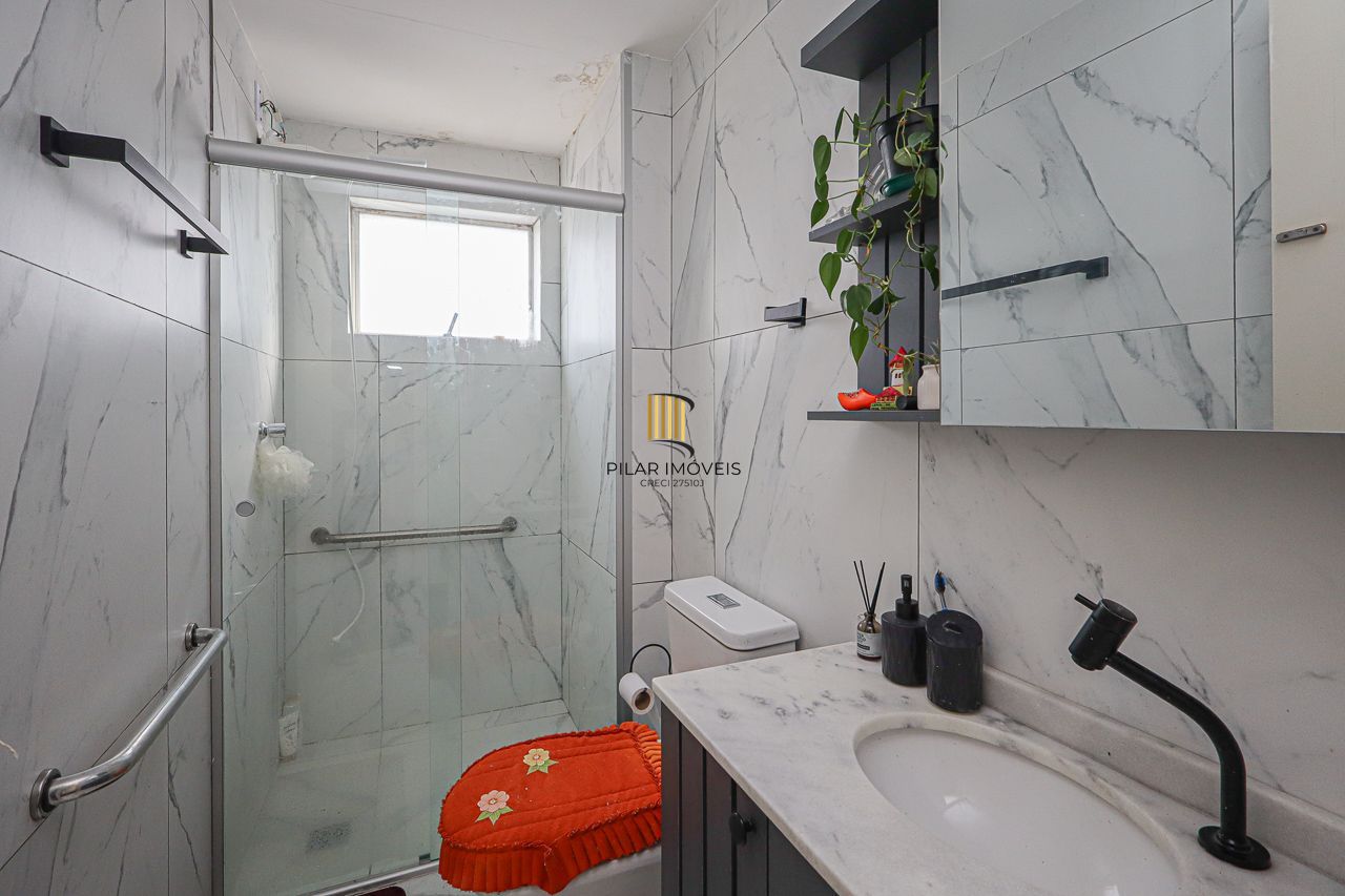 Apartamento a venda no bairro Partenon