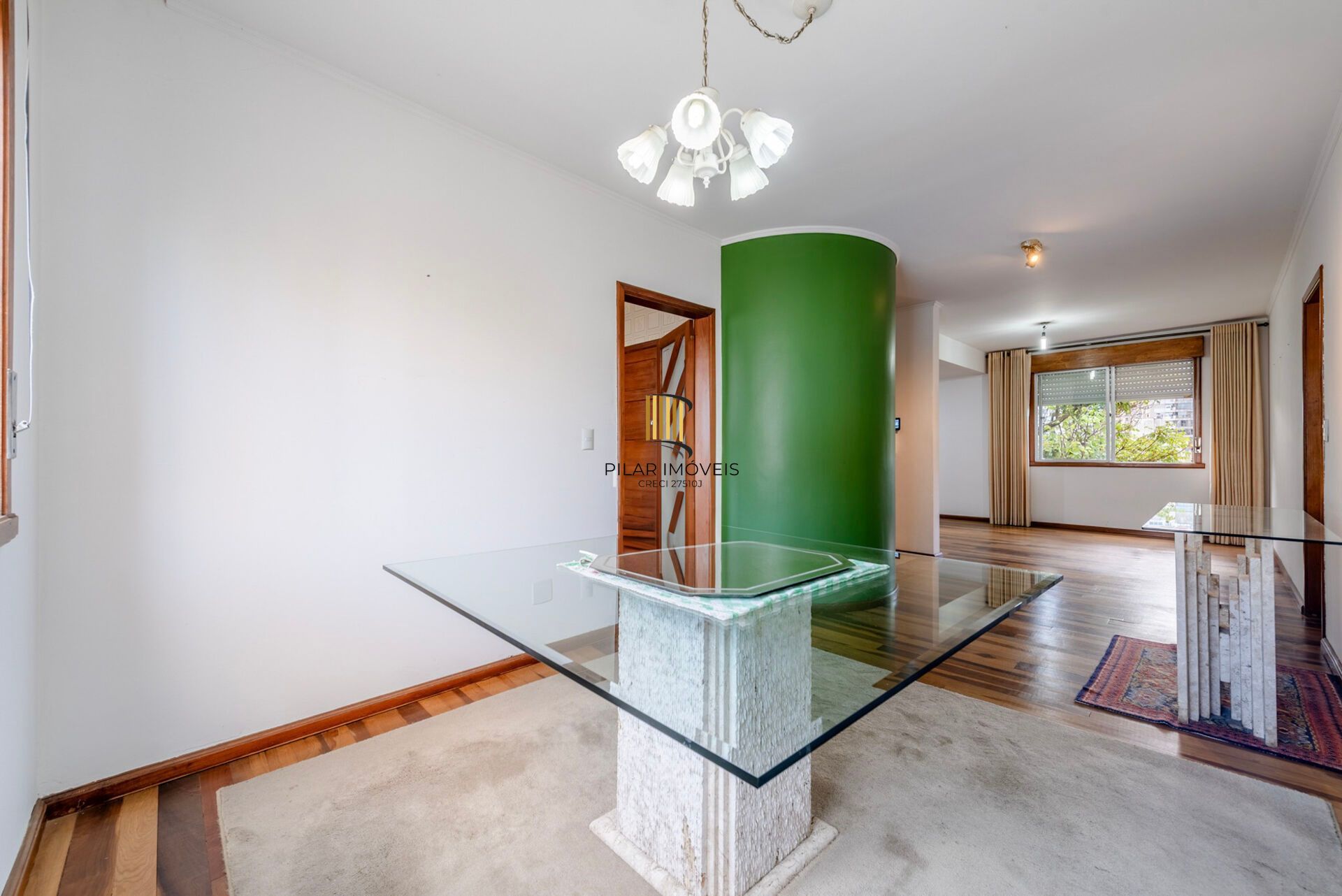 Apartamento à venda no bairro Petrópolis em Porto Alegre/RS