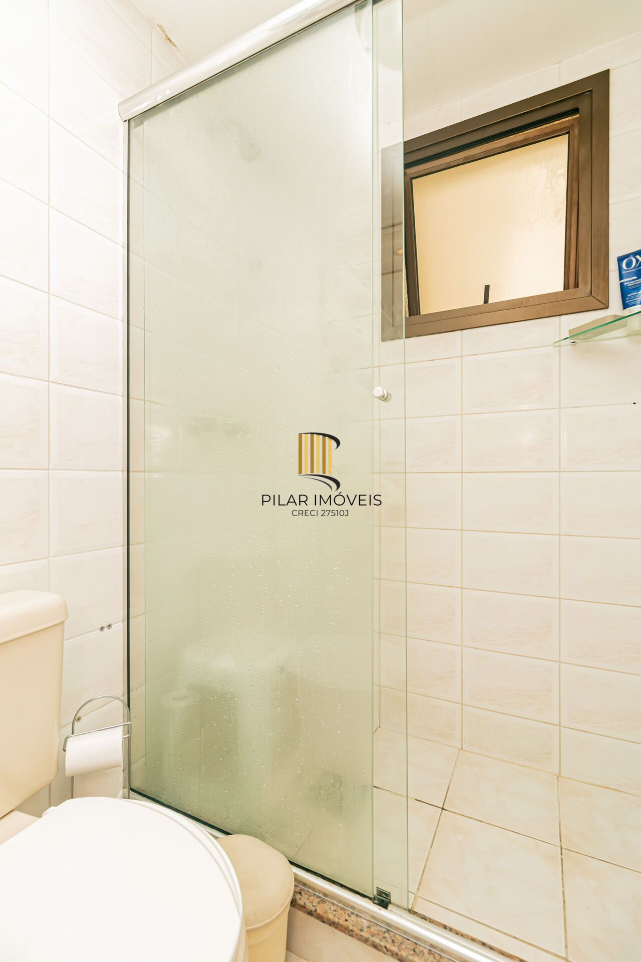 Apartamento à venda no bairro Passo D'areia em Porto Alegre/RS