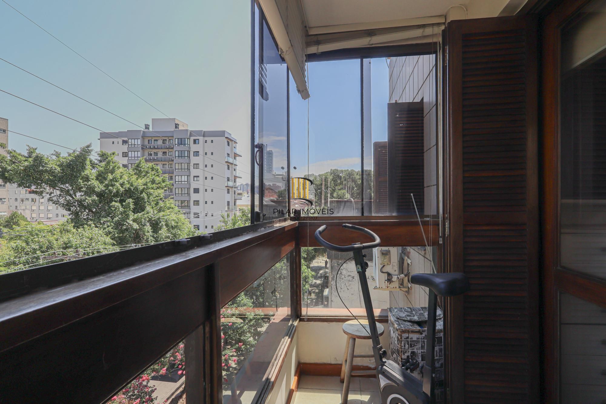 Apartamento a venda no bairro Petrópolis