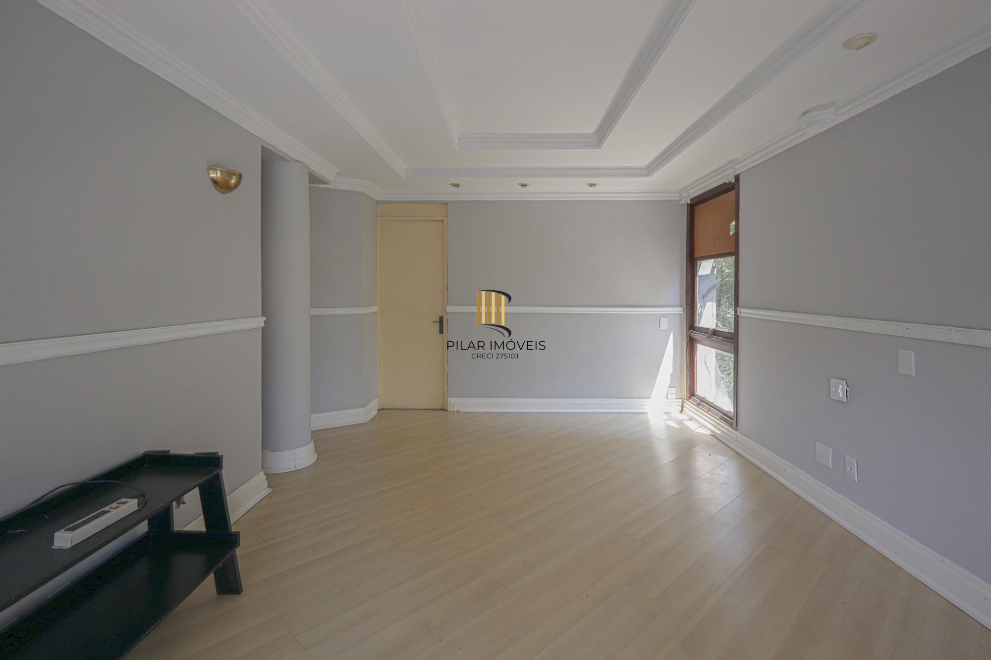 Apartamento a venda no bairro Mont' Serrat