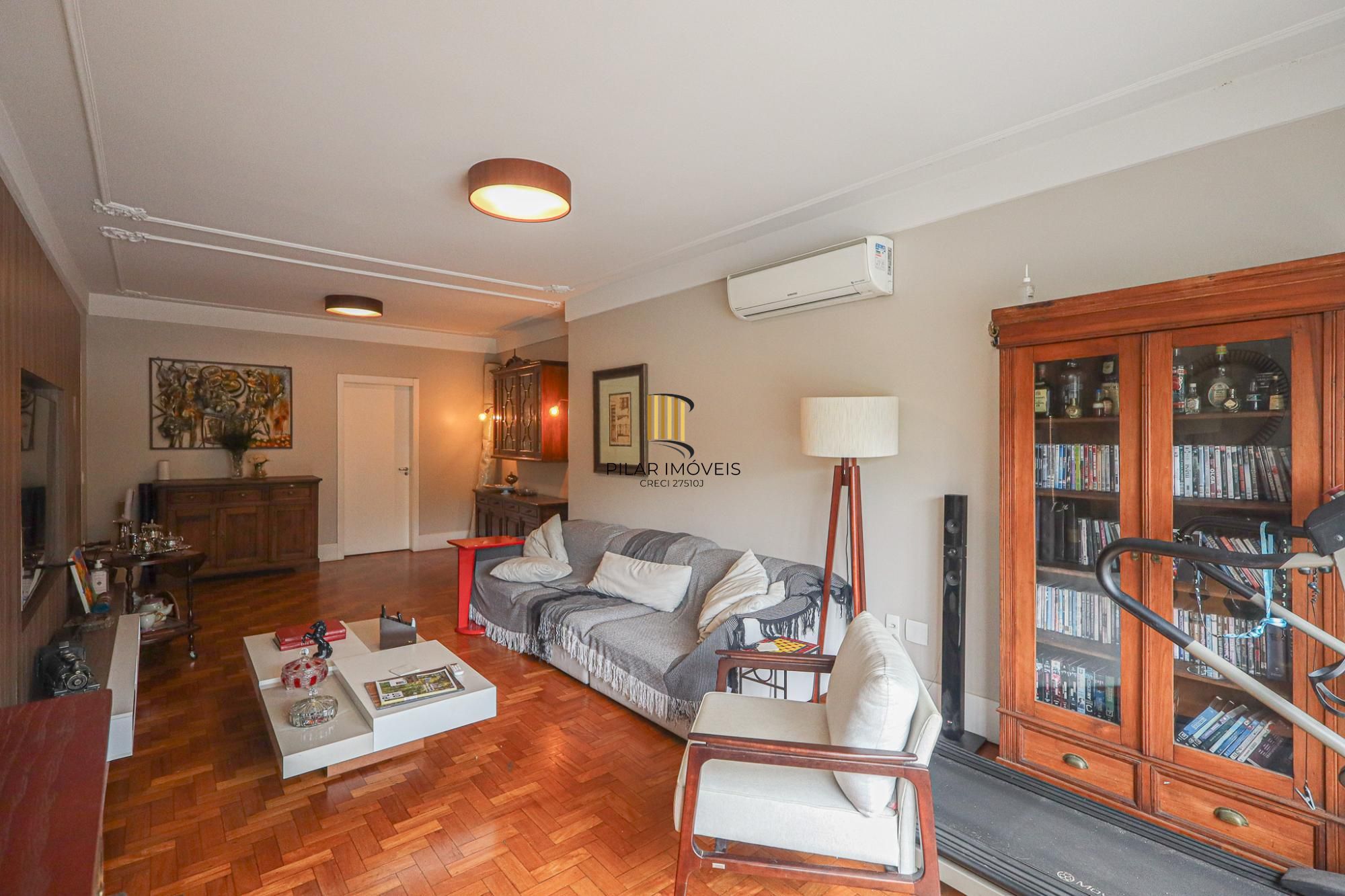 Apartamento Garden a venda na Cidade Baixa