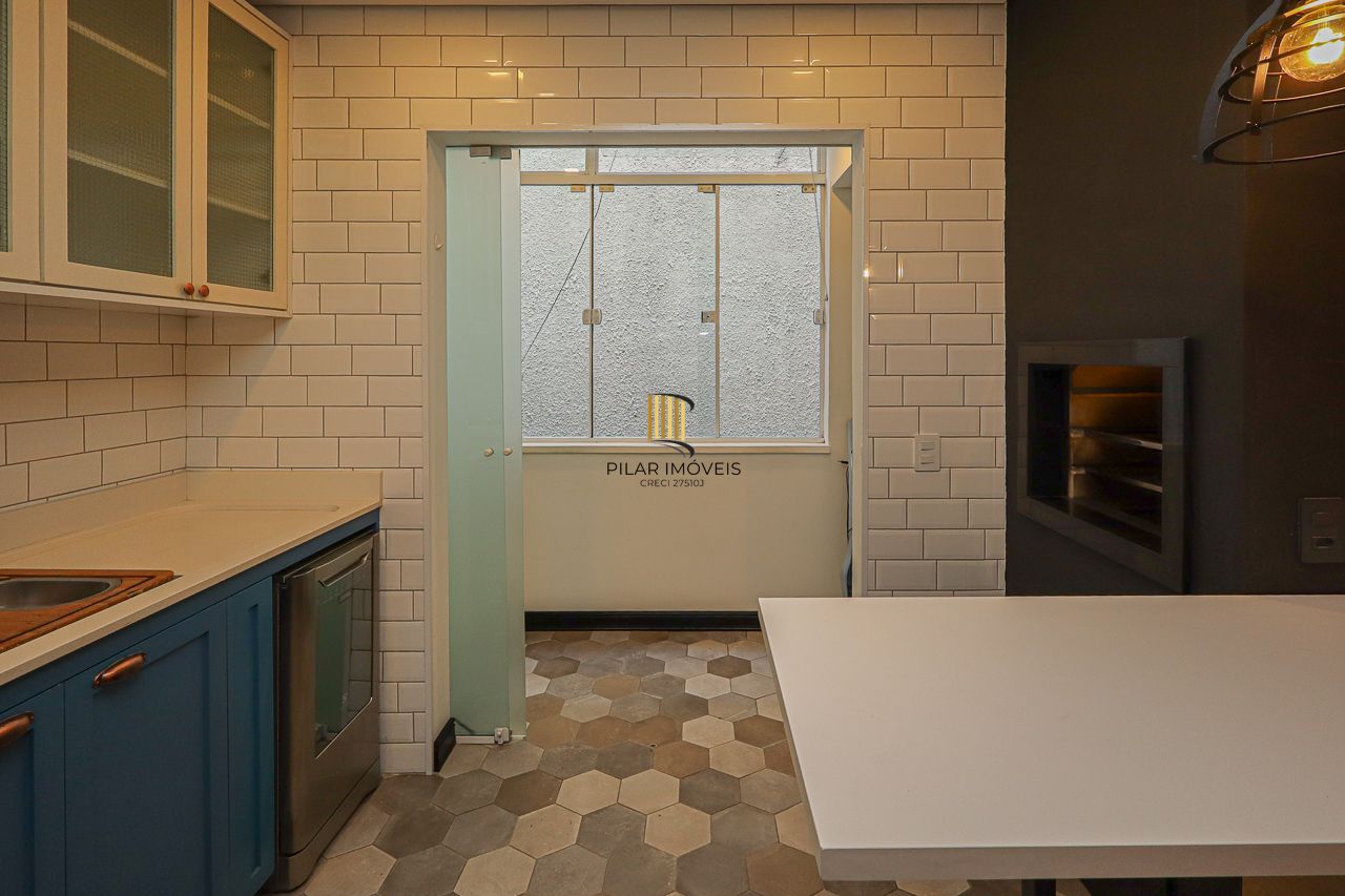 Apartamento a venda no bairro Bom fim