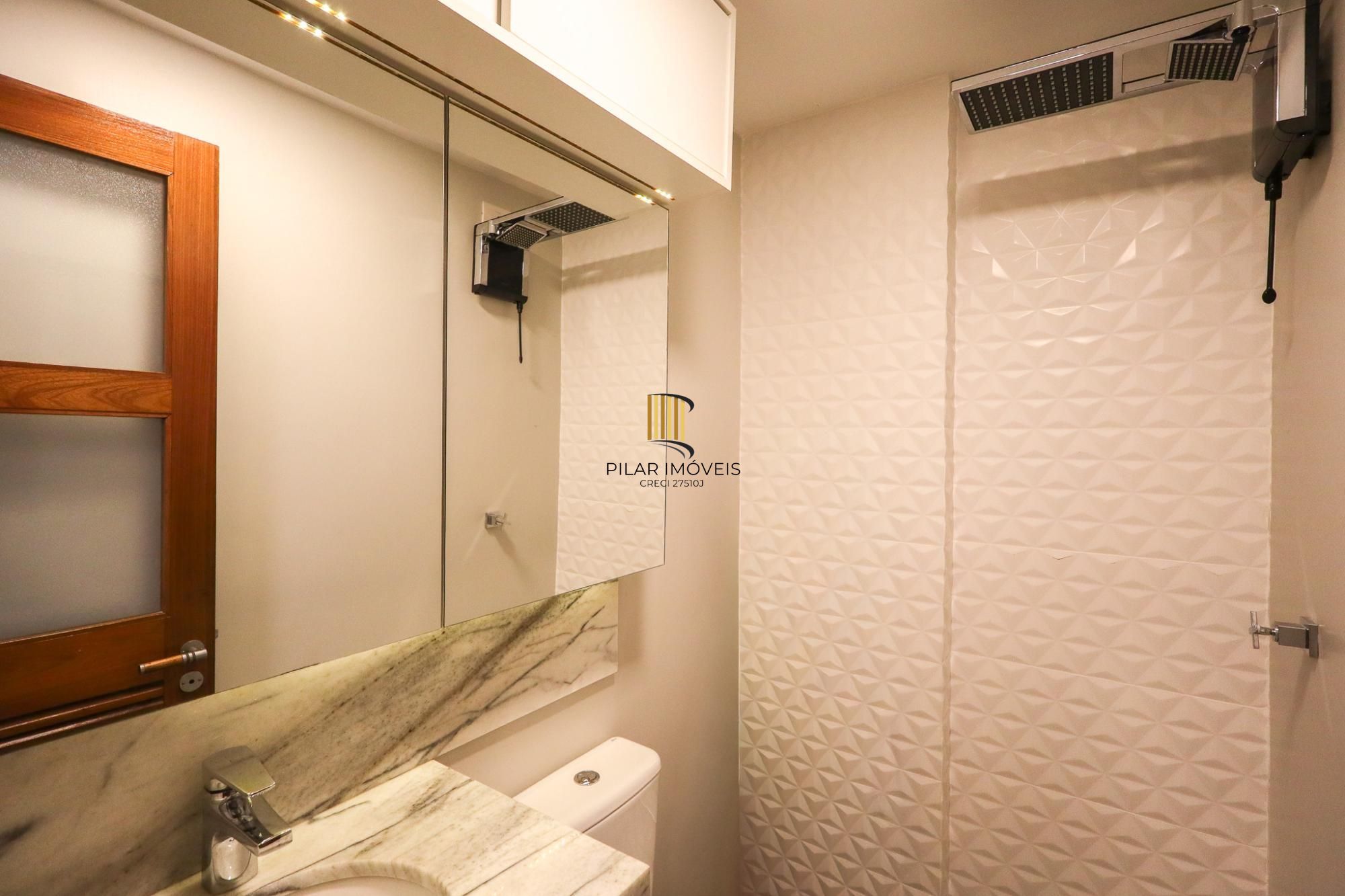 Apartamento à venda no bairro Petrópolis