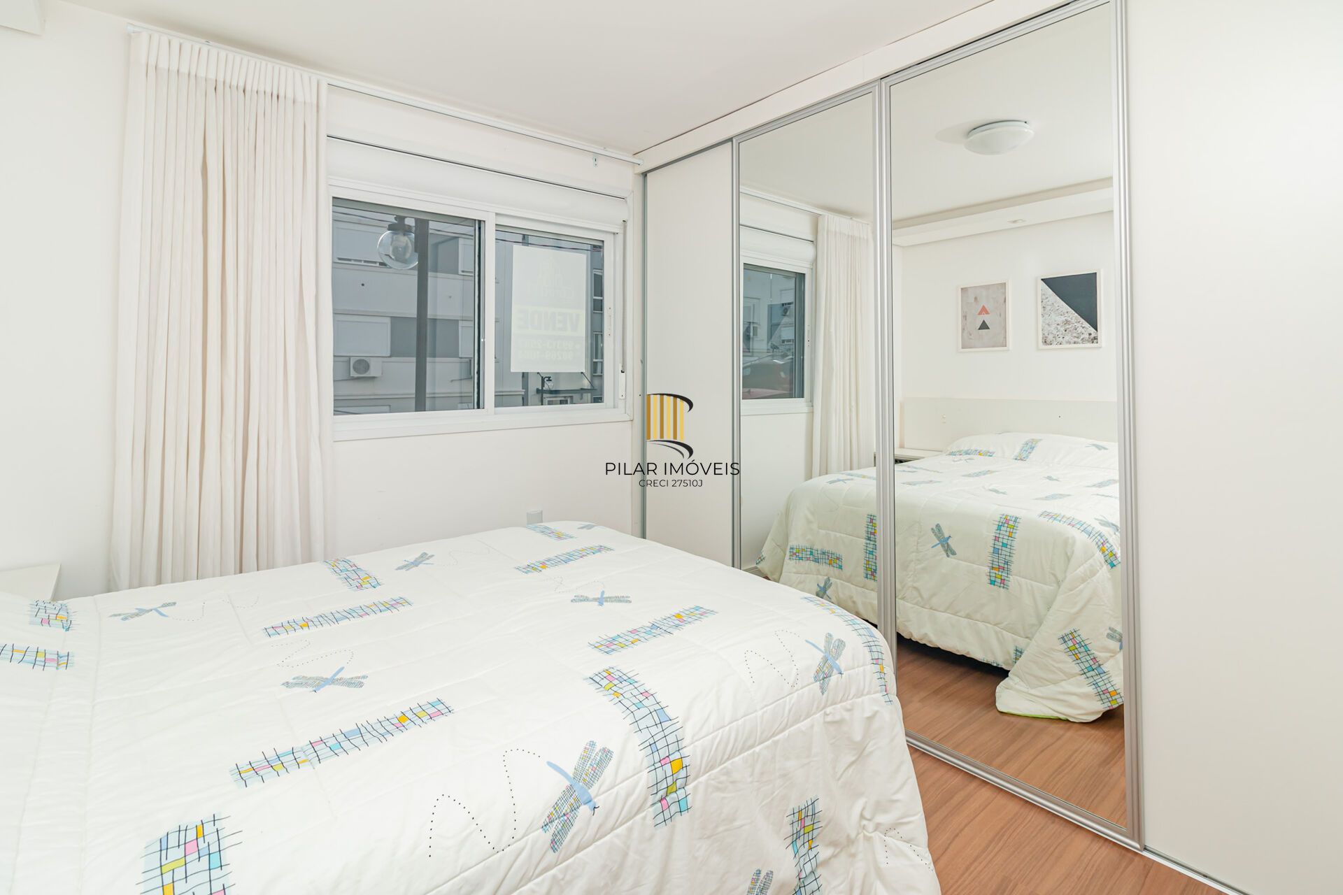 Apartamento à venda no bairro Lomba do Pinheiro em Porto Alegre/RS