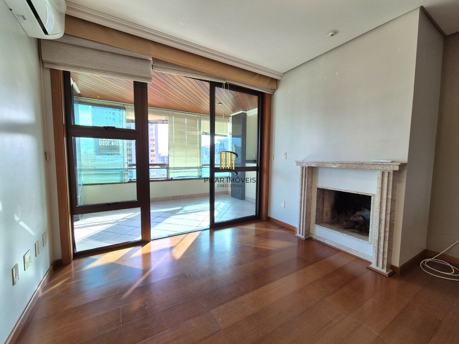 Apartamento a venda no bairro Menino Deus