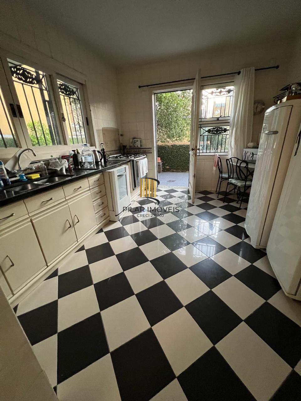 Casa a venda no bairro Chácara das Pedras