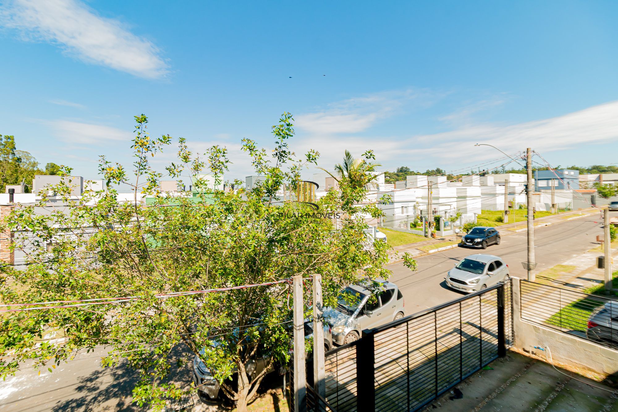 Casa em condomínio a venda na Lomba do Pinheiro
